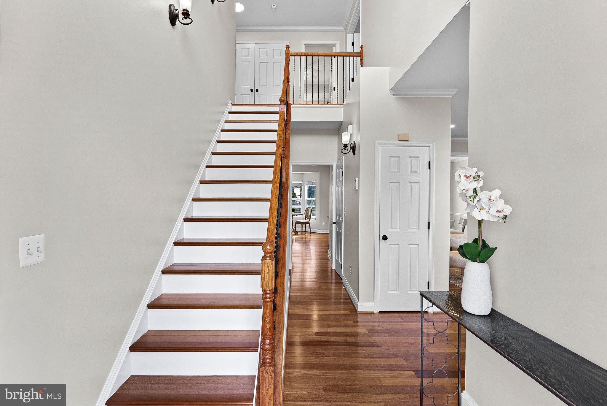 LOWES ISLAND - Residential