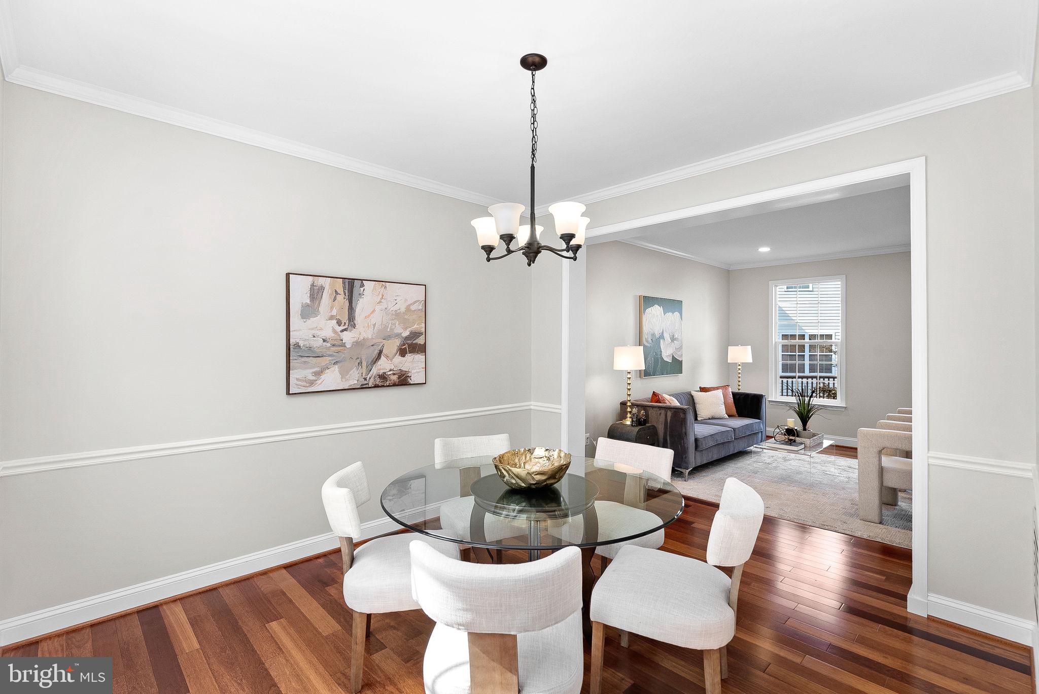 LOWES ISLAND - Residential