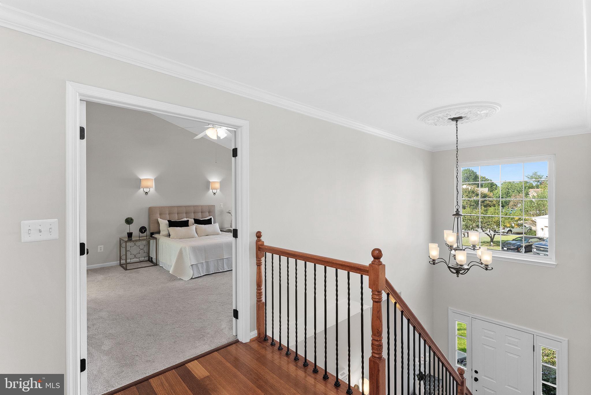 LOWES ISLAND - Residential