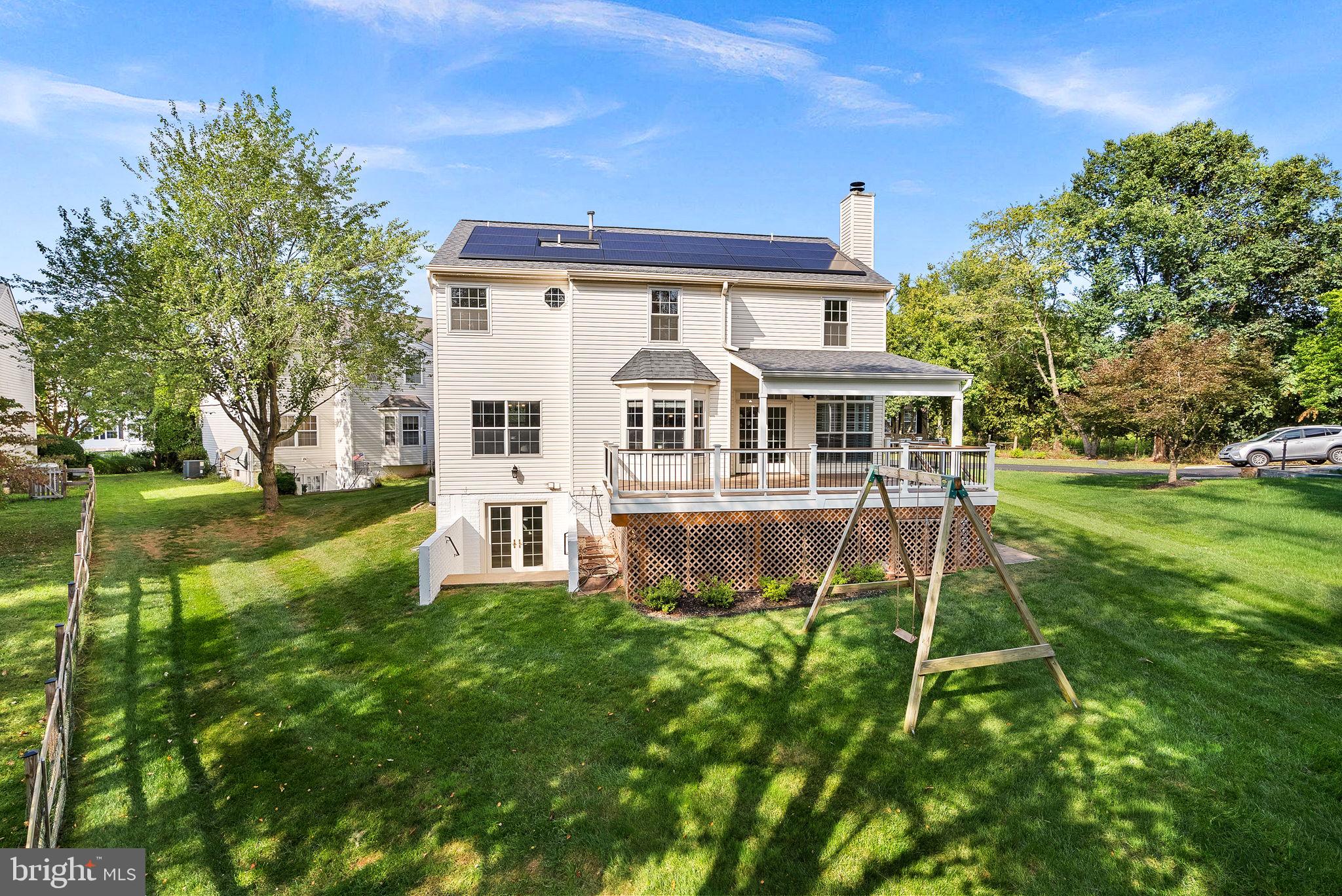 LOWES ISLAND - Residential