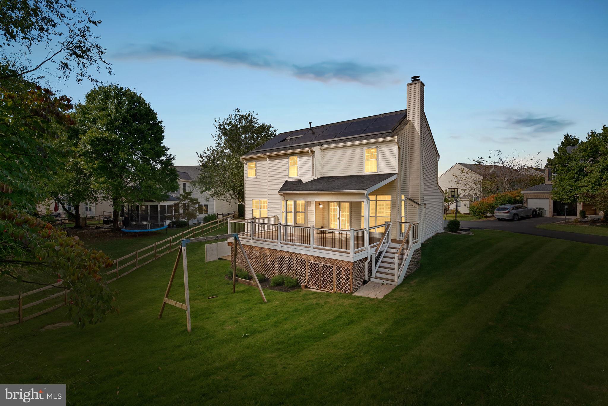 LOWES ISLAND - Residential