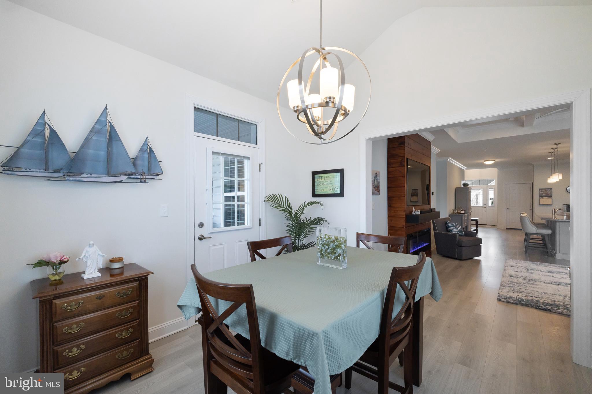 BAY BRIDGE COVE - Residential