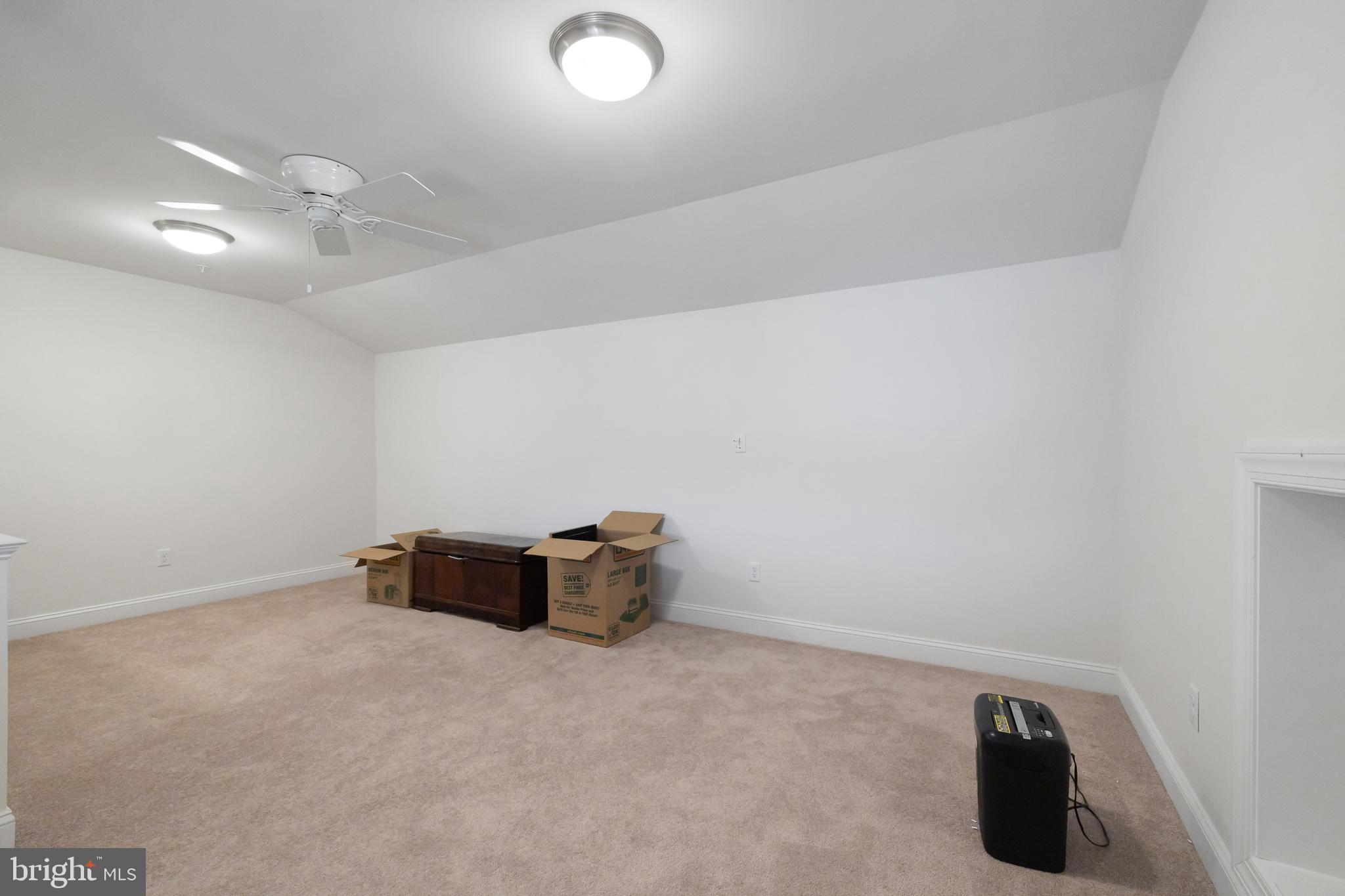 BAY BRIDGE COVE - Residential