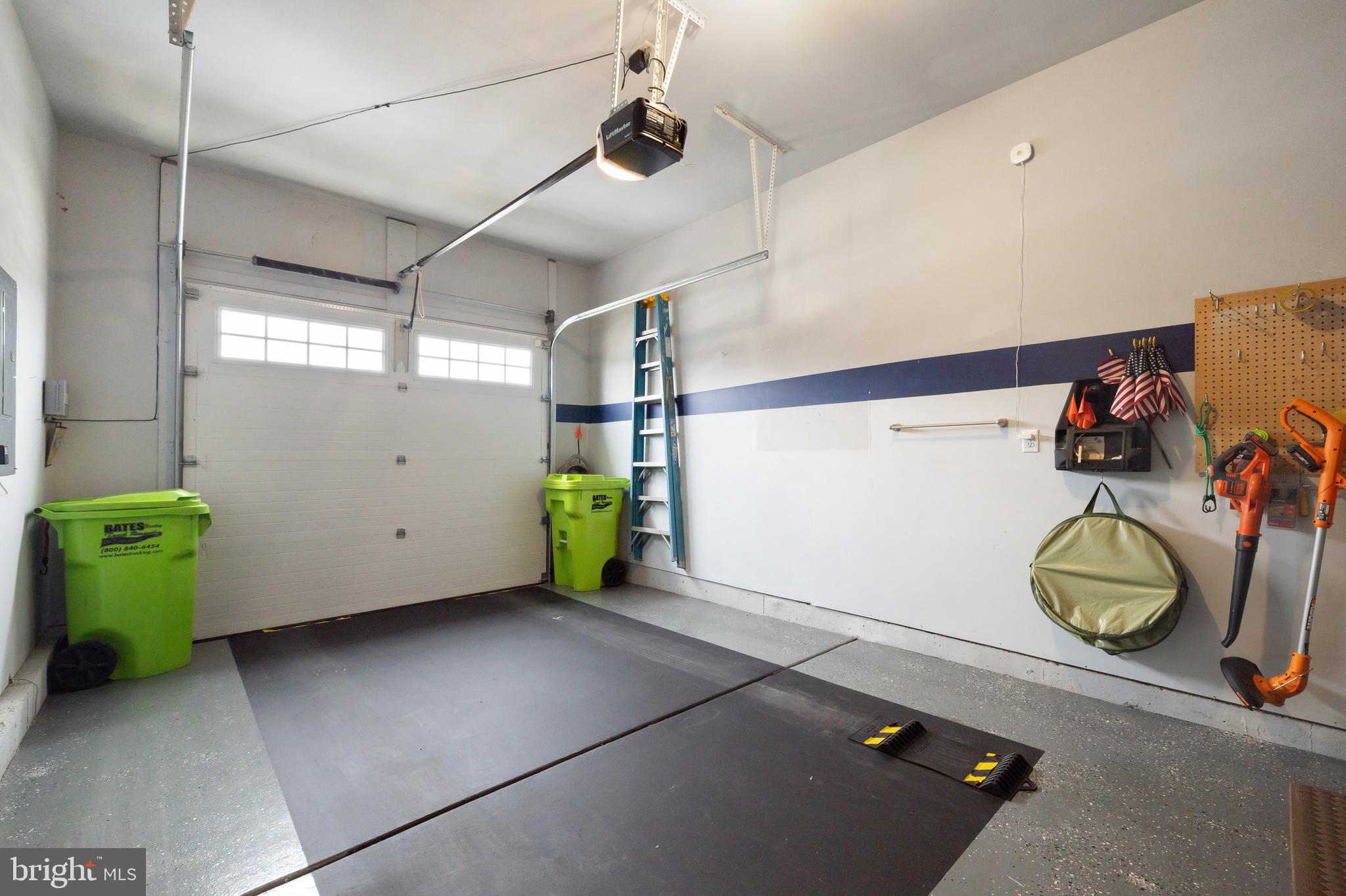 BAY BRIDGE COVE - Residential