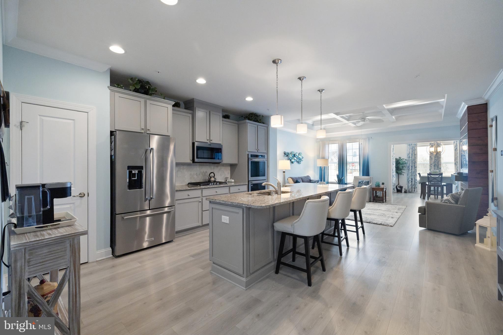 BAY BRIDGE COVE - Residential