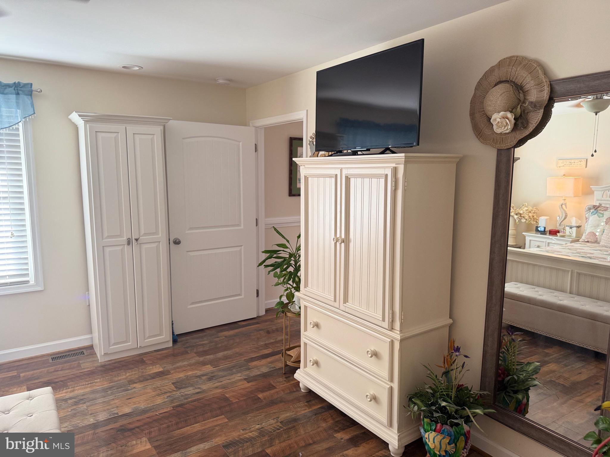 APPLE MT LAKE - Residential