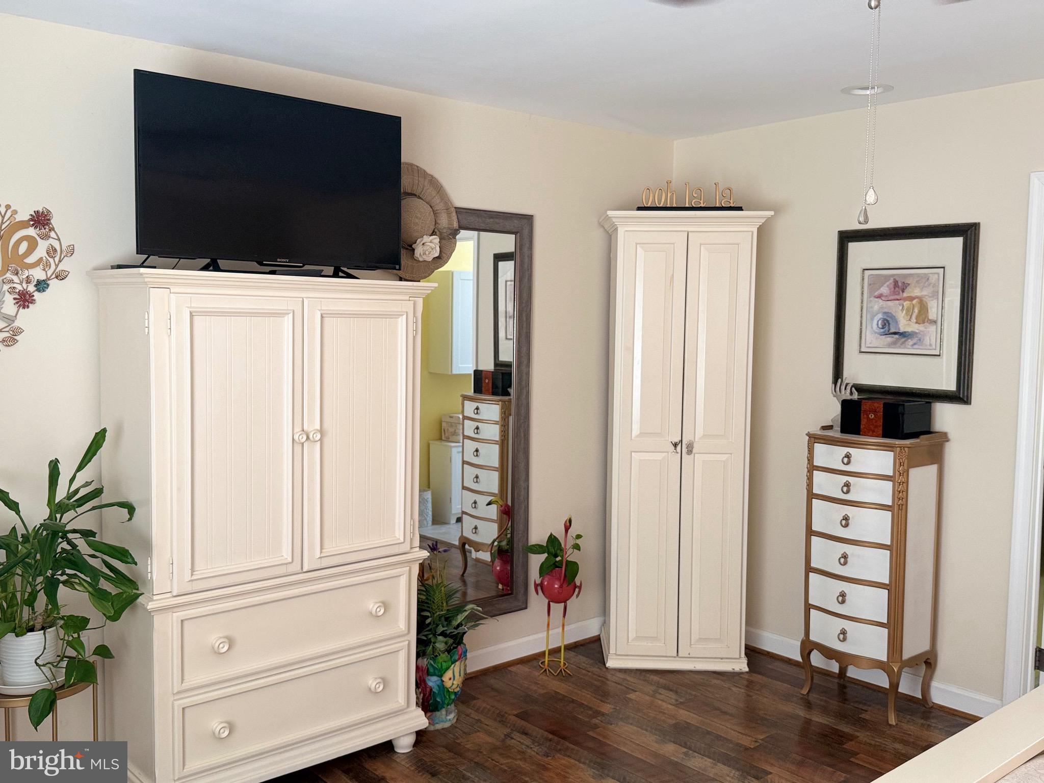 APPLE MT LAKE - Residential