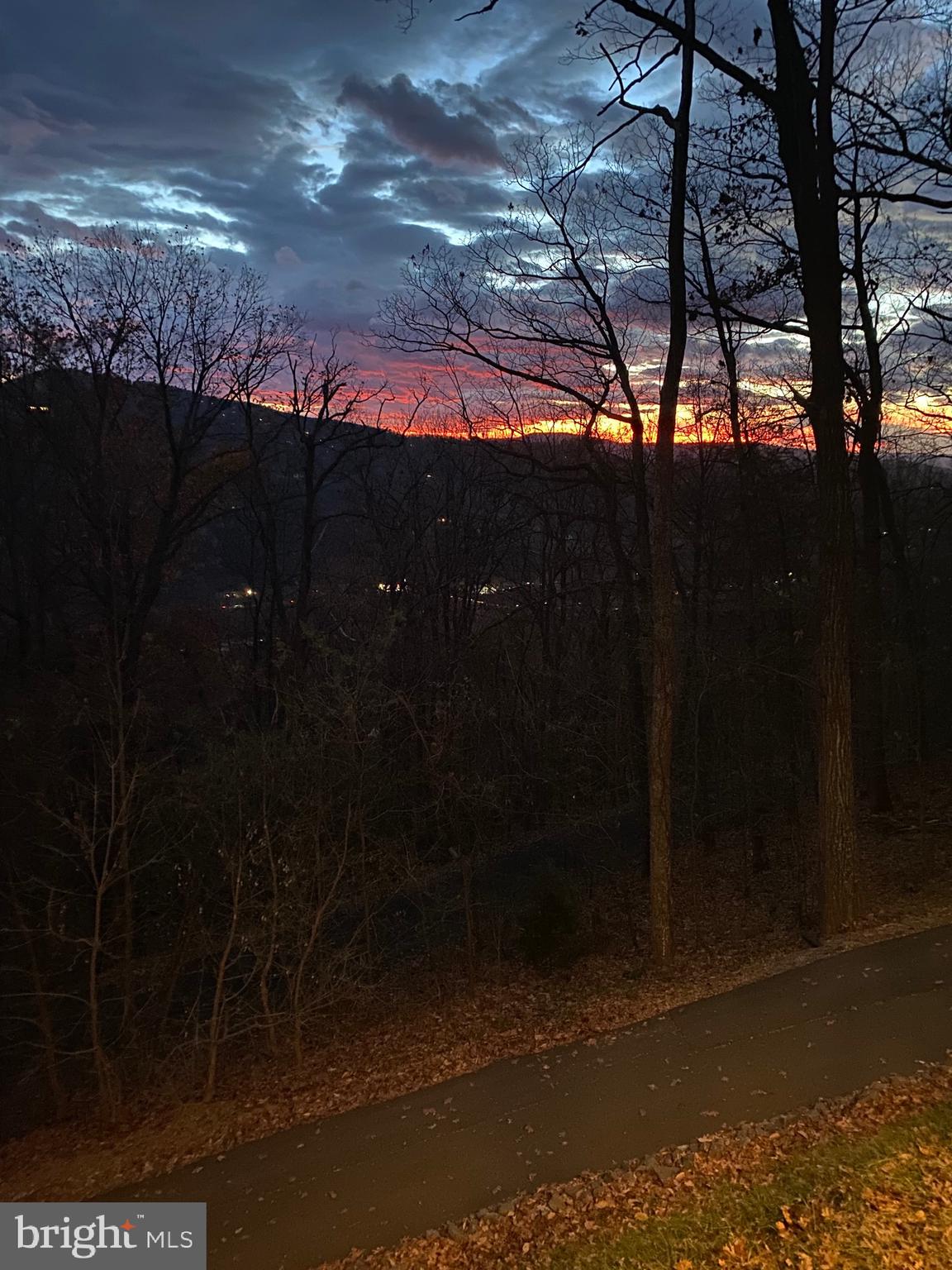 APPLE MT LAKE - Residential