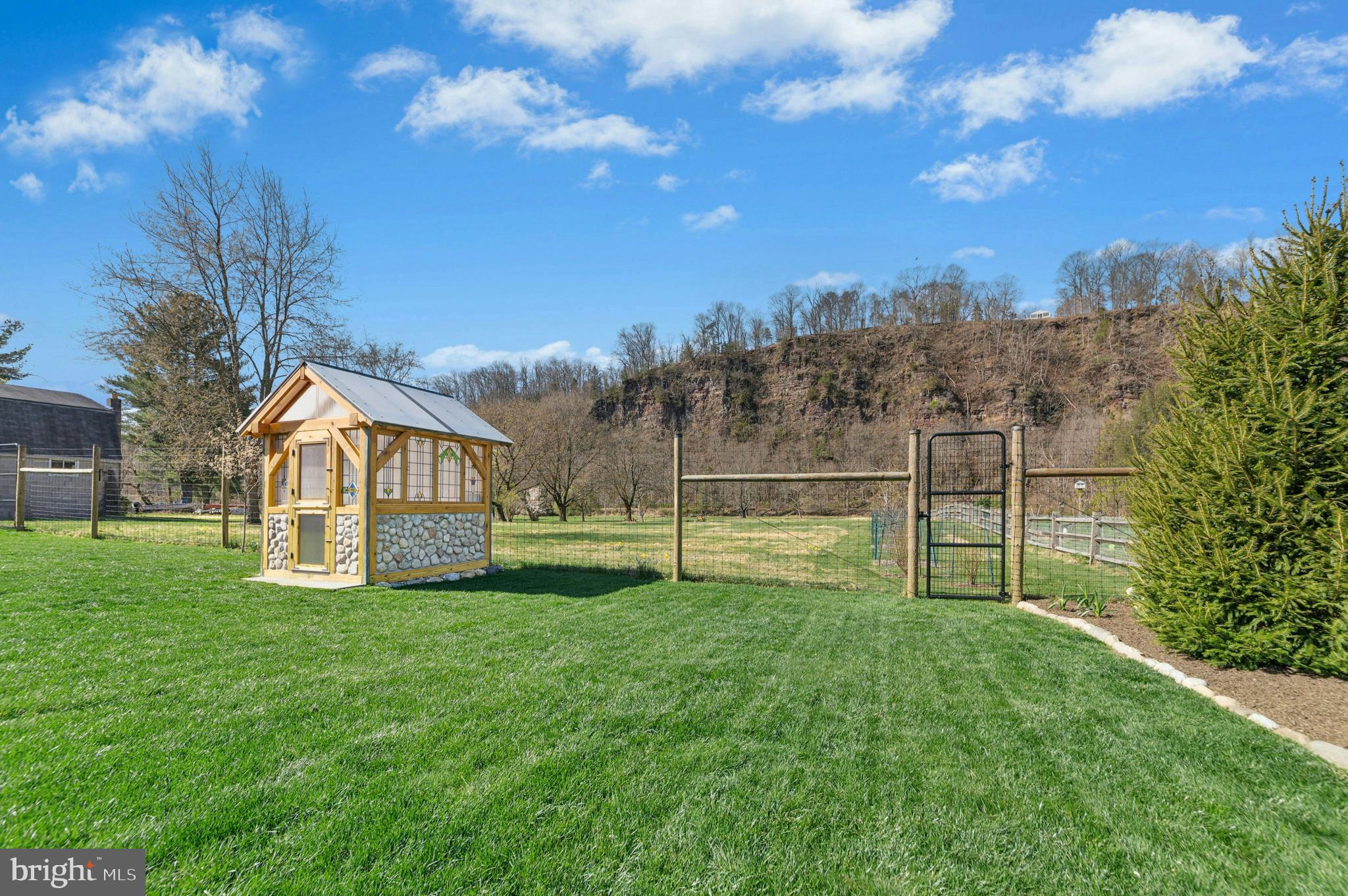 NON AVAILABLE - Residential