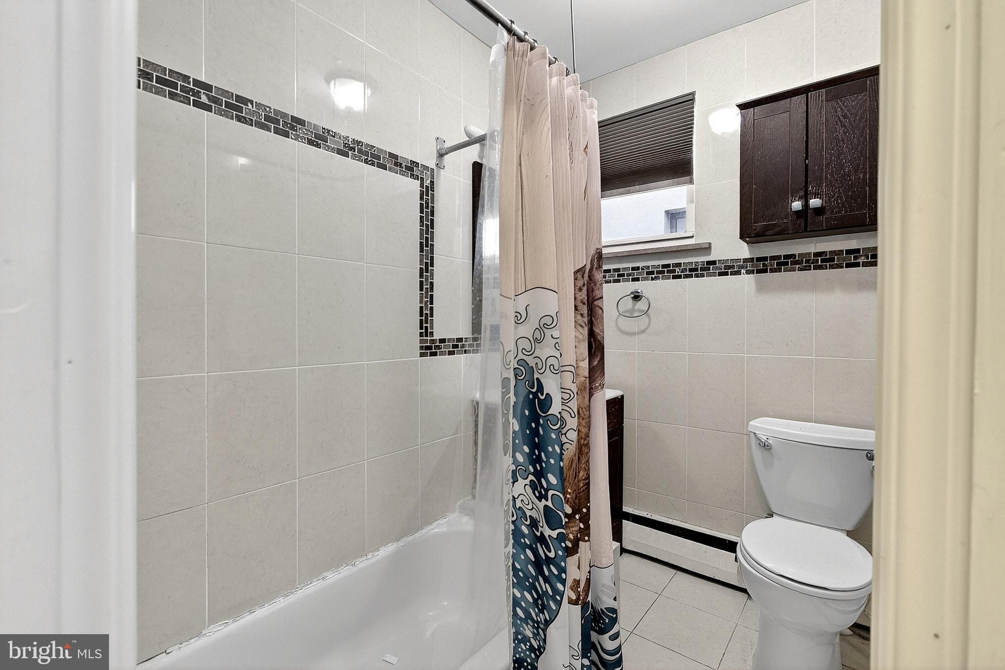 GIRARD ESTATES - Residential