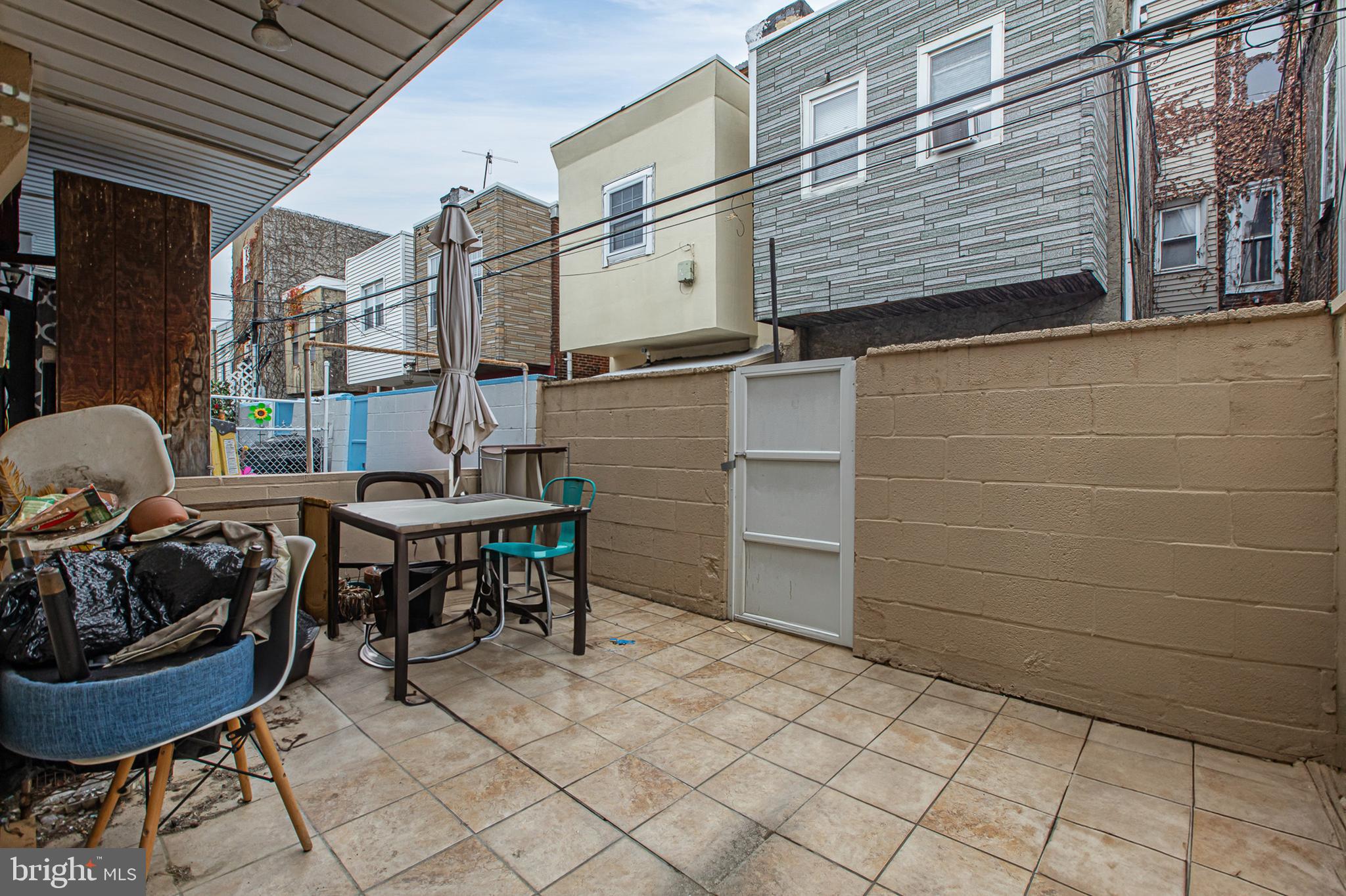 GIRARD ESTATES - Residential