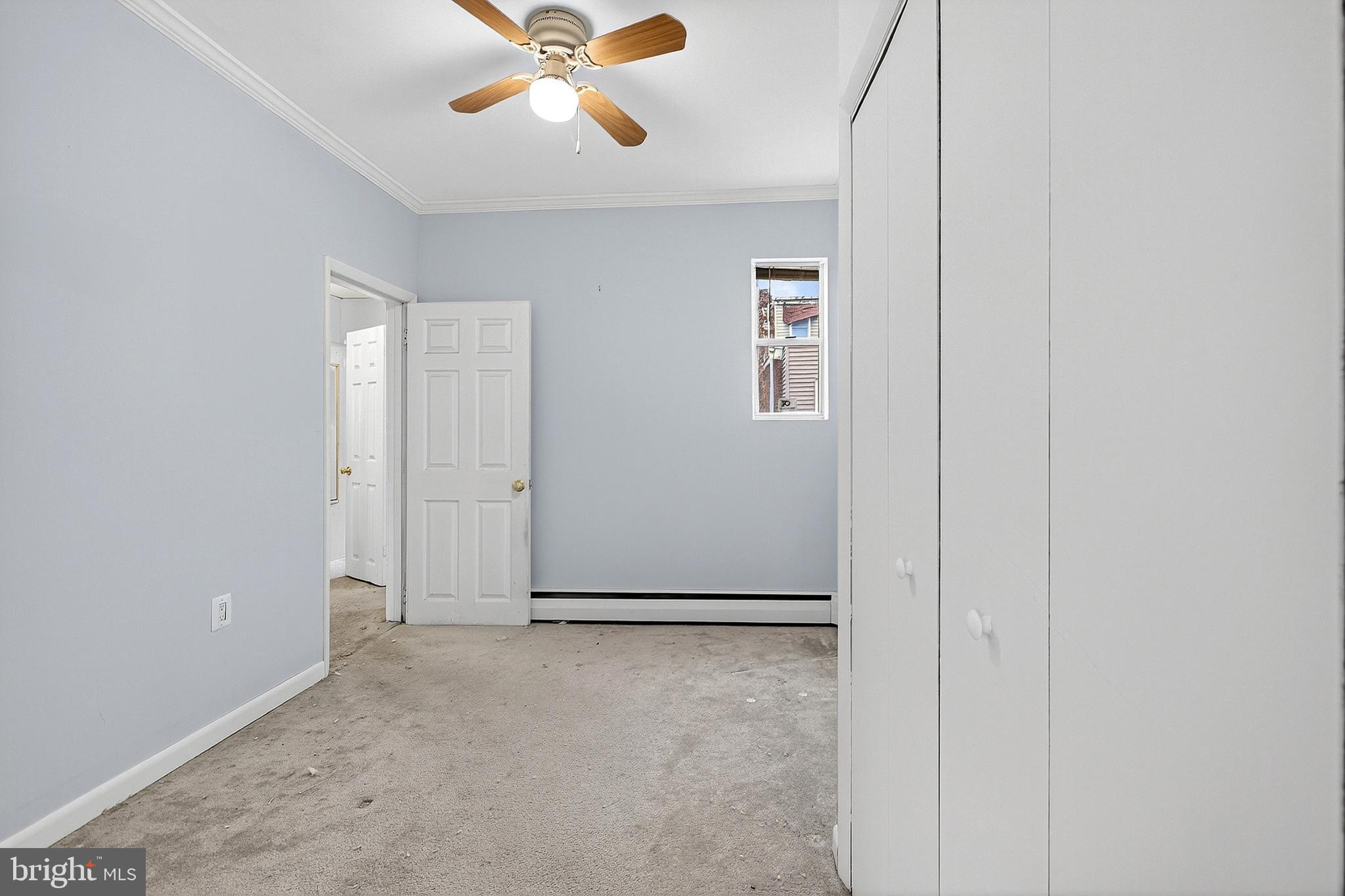 GIRARD ESTATES - Residential