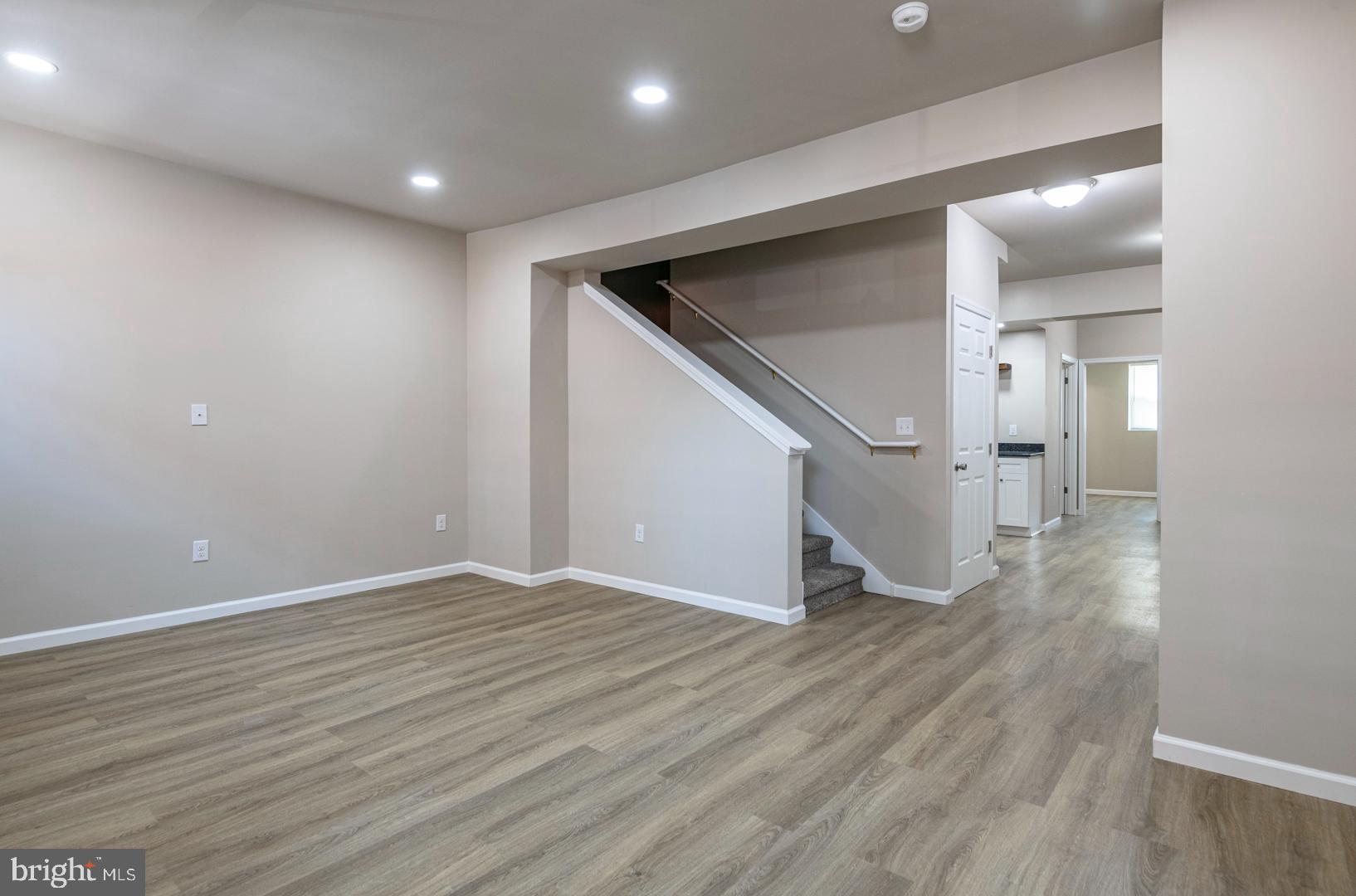 SOUTHERN READING - Residential