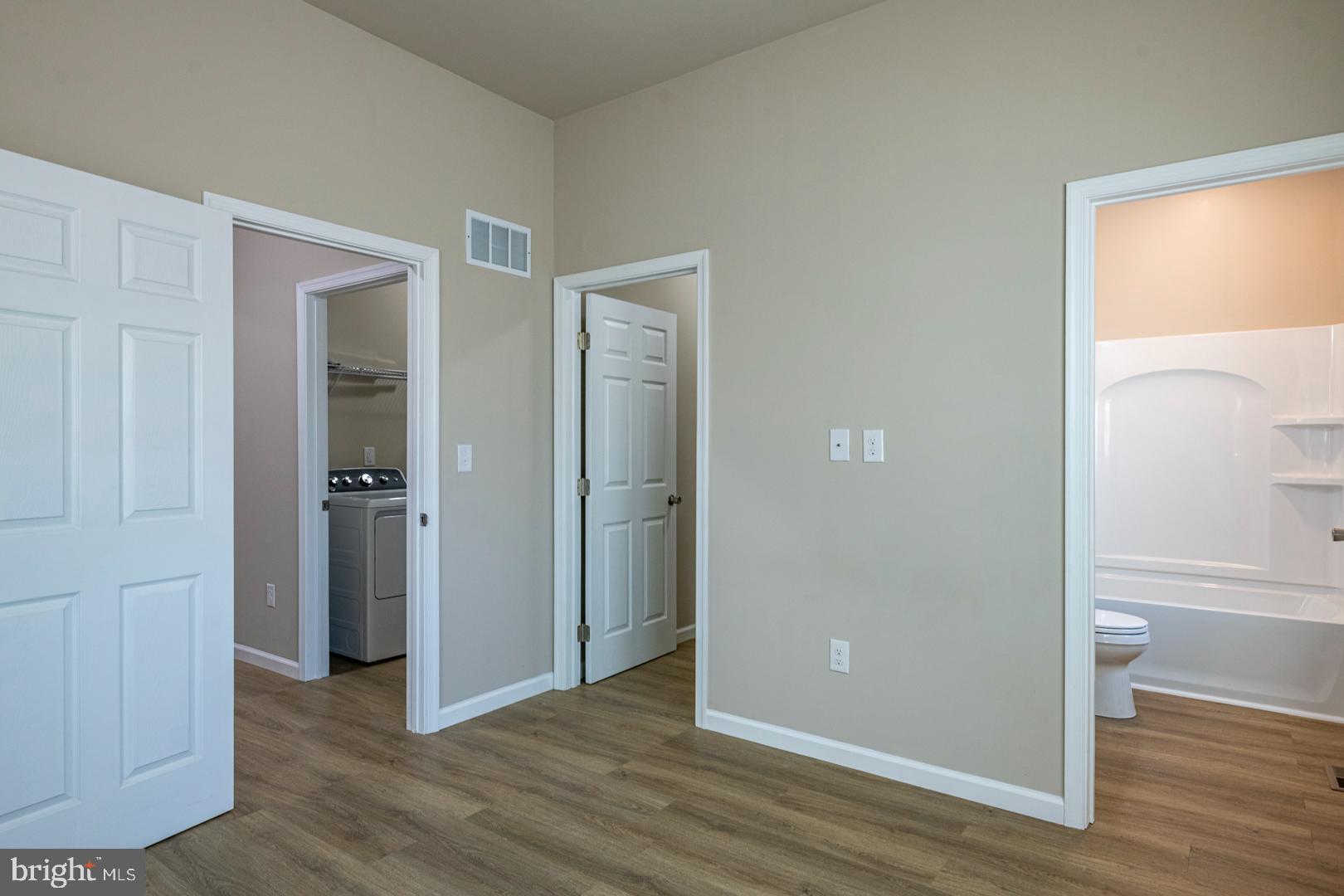 SOUTHERN READING - Residential