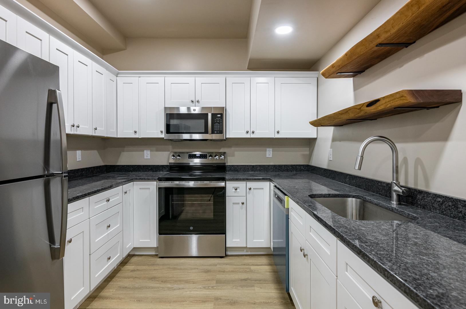 SOUTHERN READING - Residential