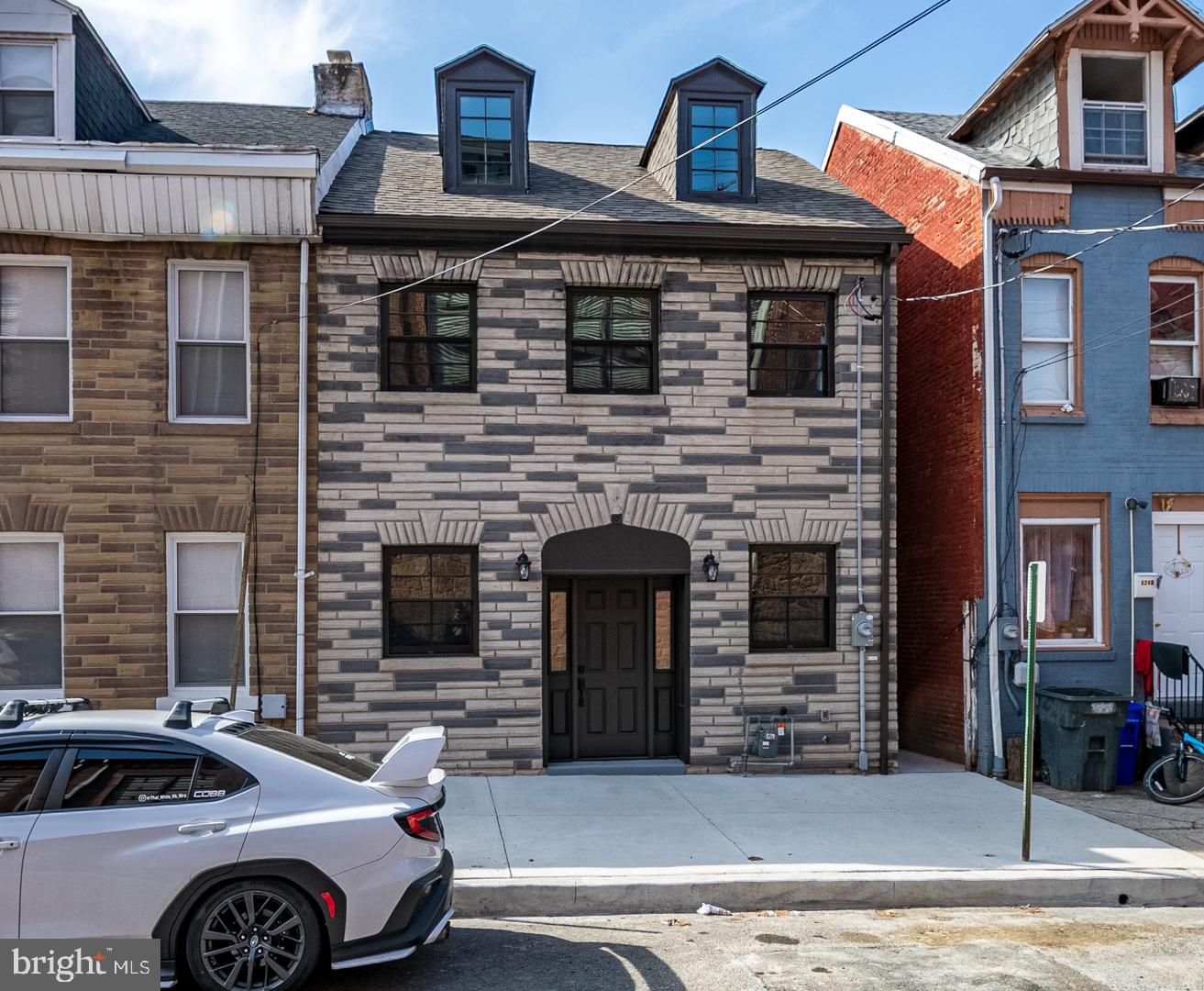 SOUTHERN READING - Residential