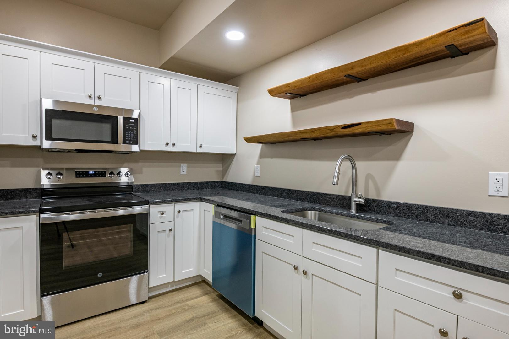 SOUTHERN READING - Residential