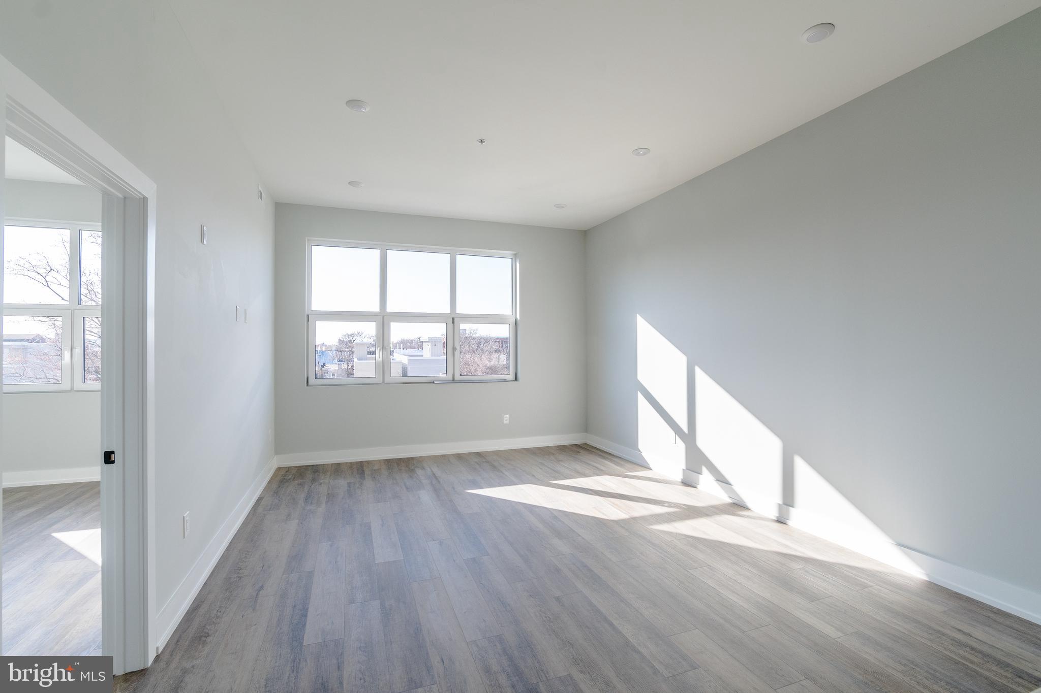 NORRIS SQUARE - Residential Lease