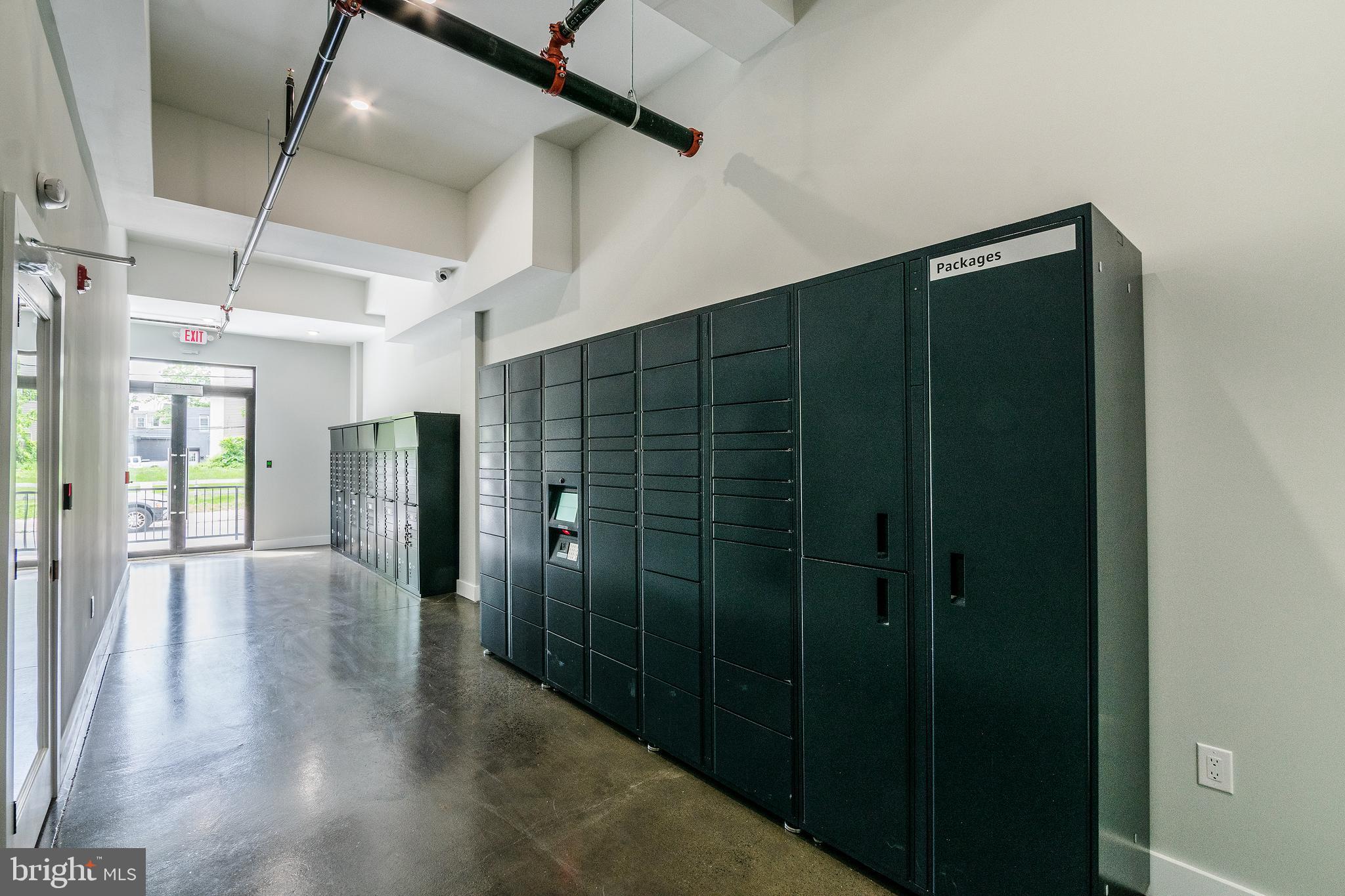 NORRIS SQUARE - Residential Lease