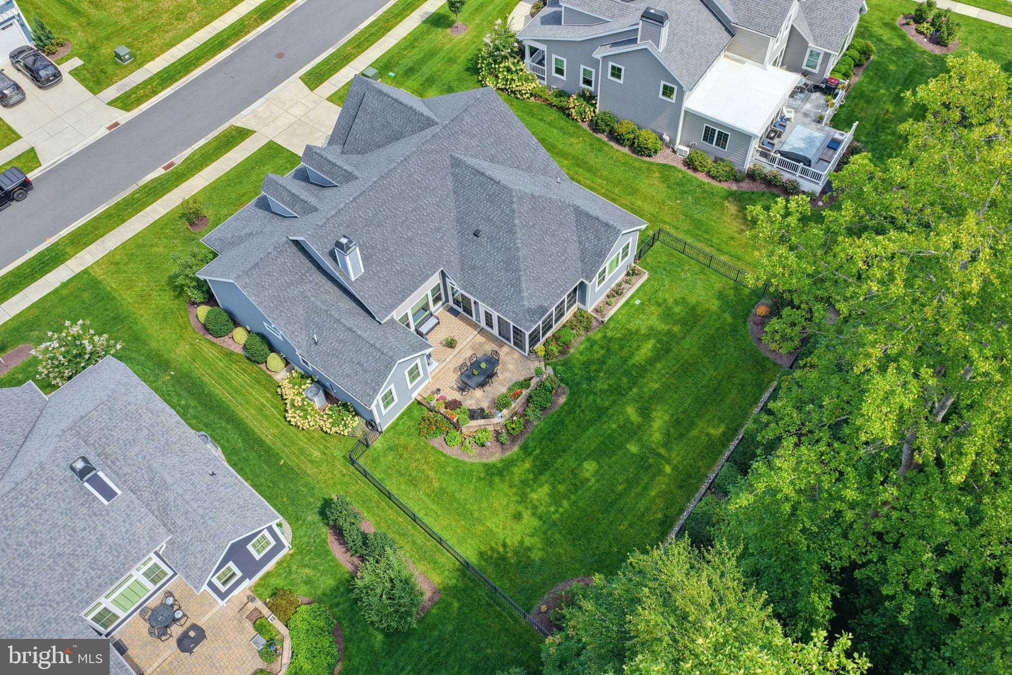 33511 UNION CIRCLE