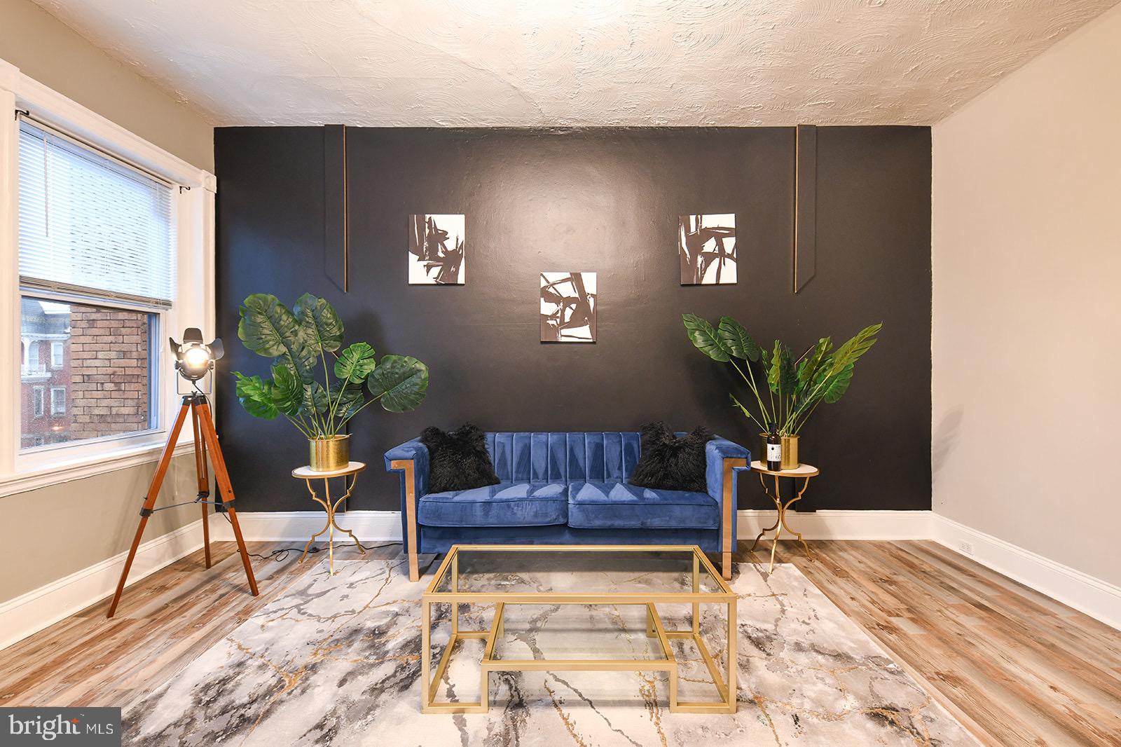 728 RESERVIOR STREET 3