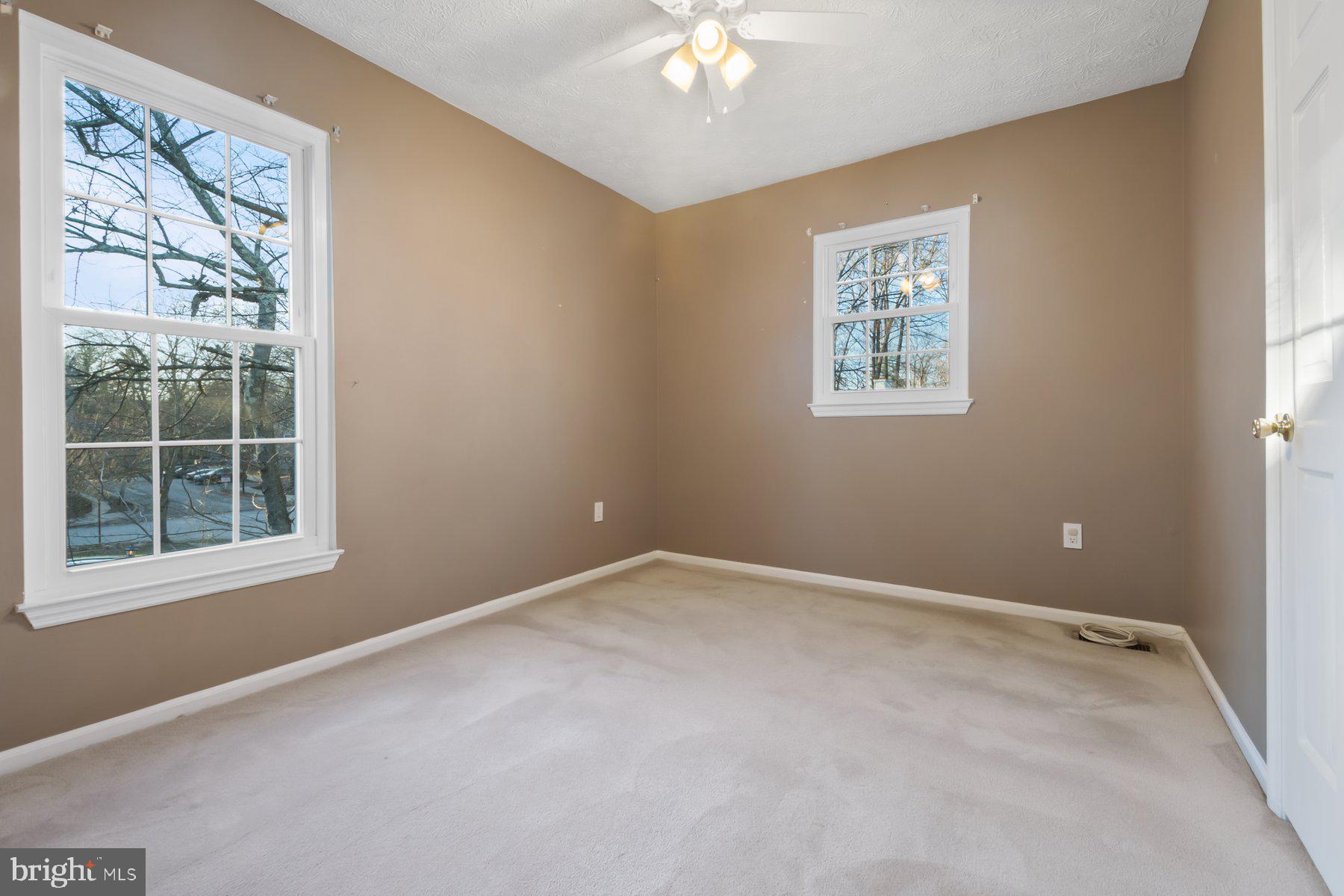 VILLAGE OF HICKORY RIDGE - Residential