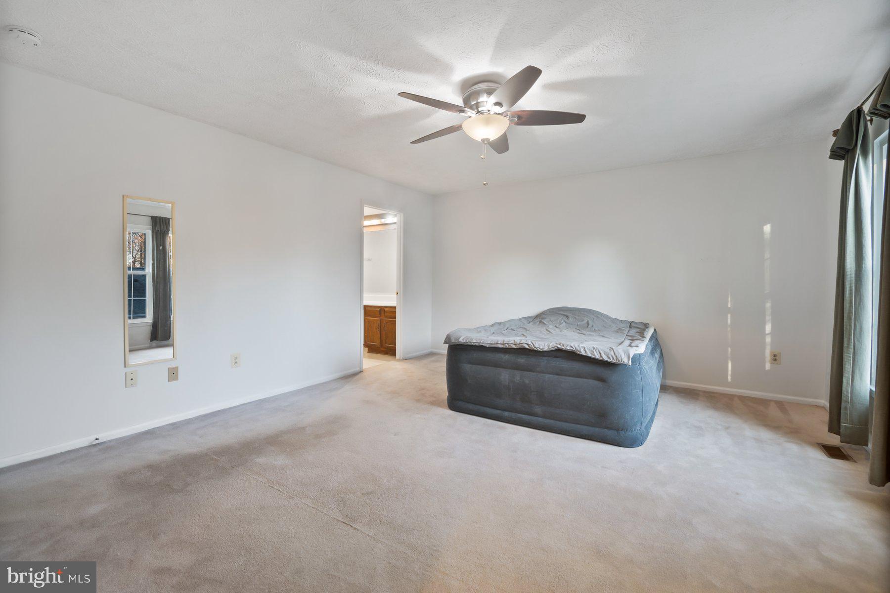 VILLAGE OF HICKORY RIDGE - Residential