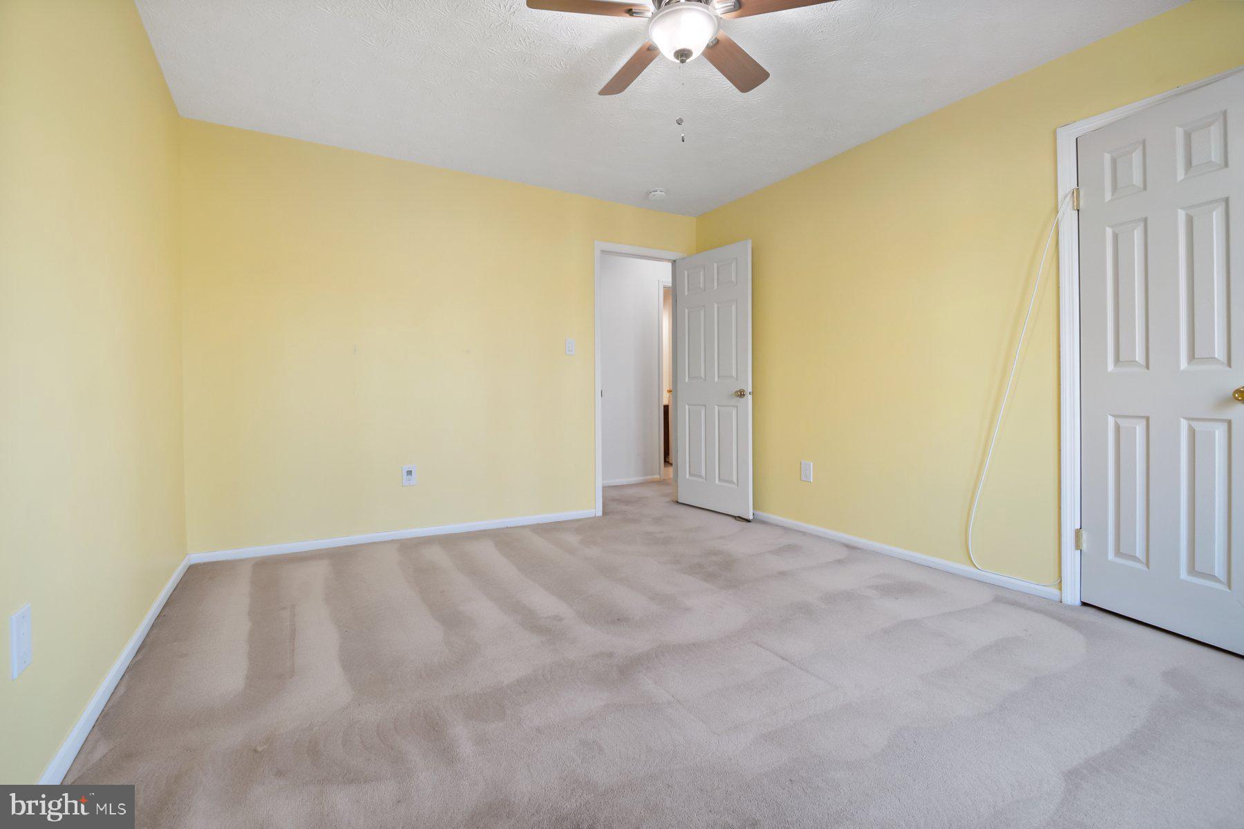 VILLAGE OF HICKORY RIDGE - Residential