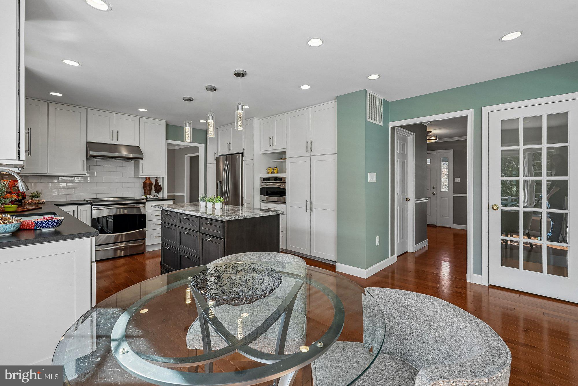 FRANKLIN FARM - Residential