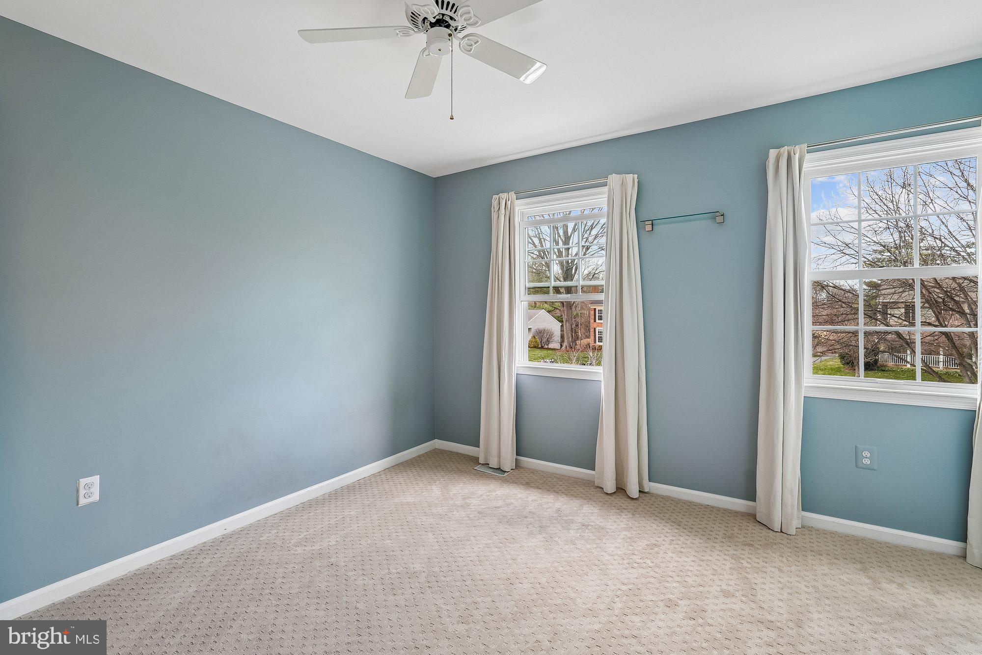 FRANKLIN FARM - Residential