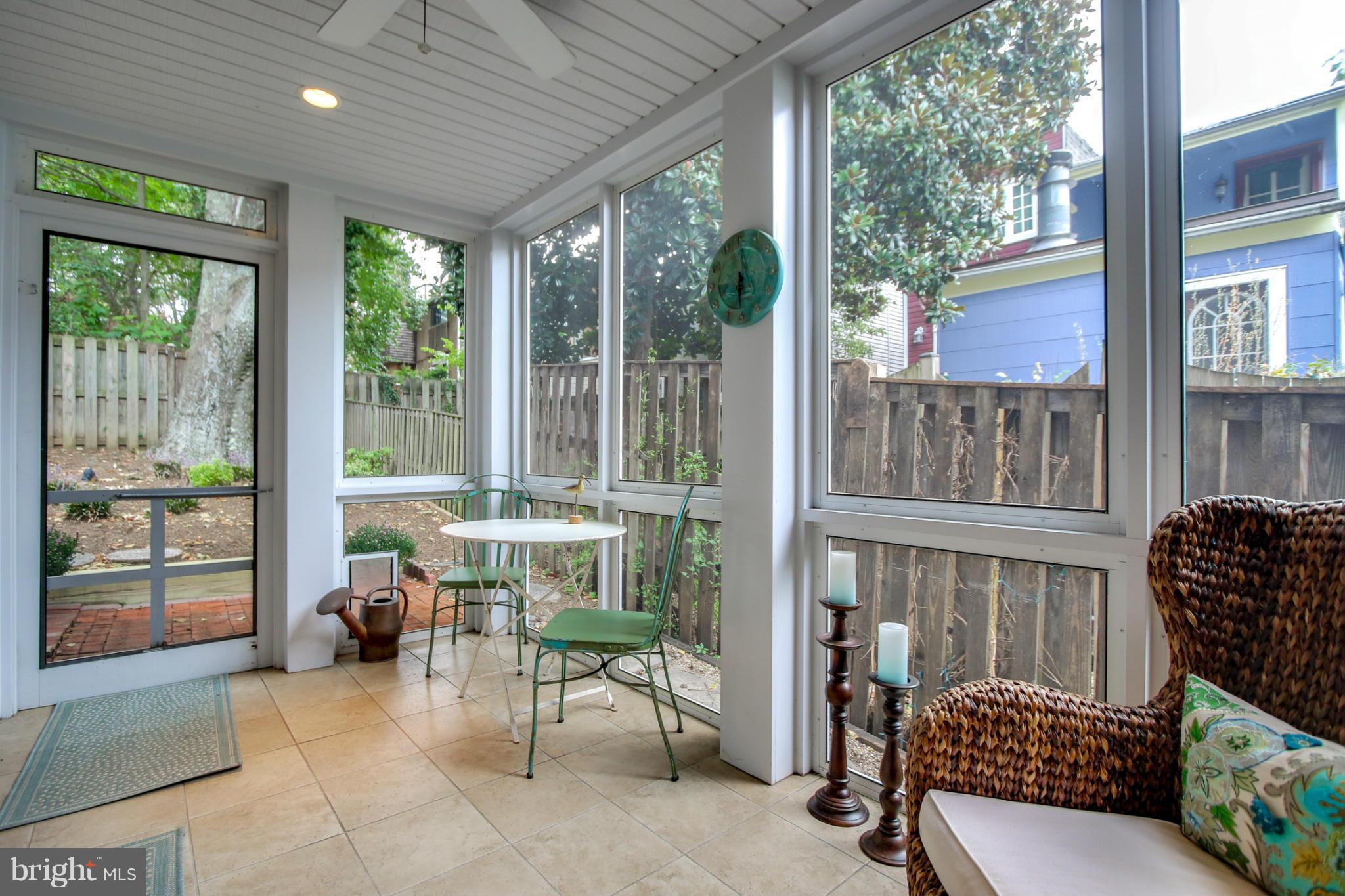 HISTORIC DISTRICT - Residential