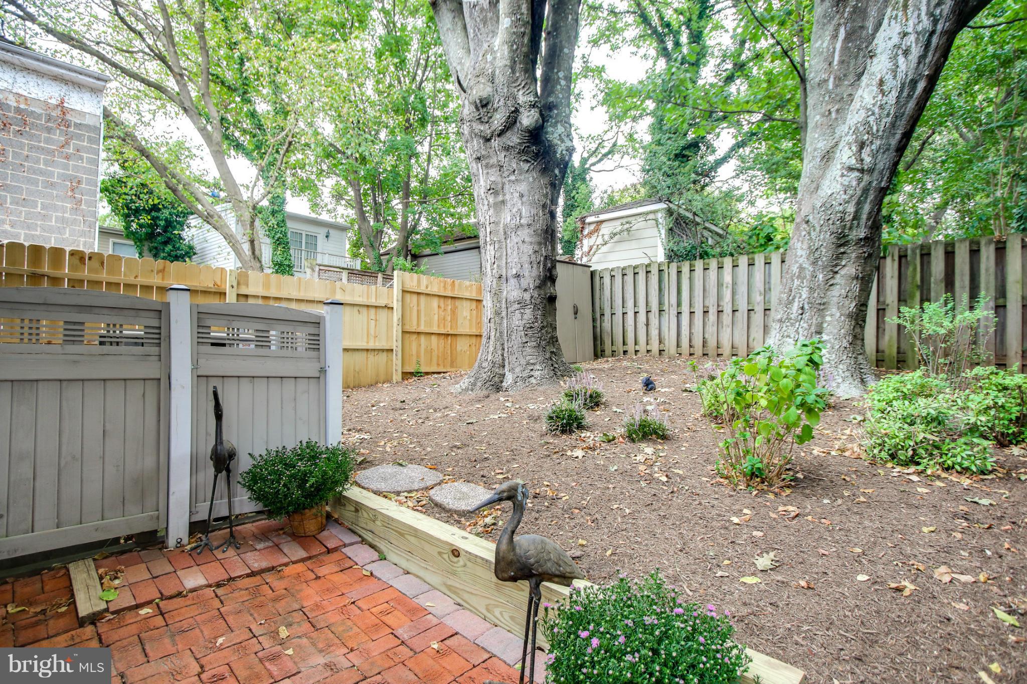 HISTORIC DISTRICT - Residential