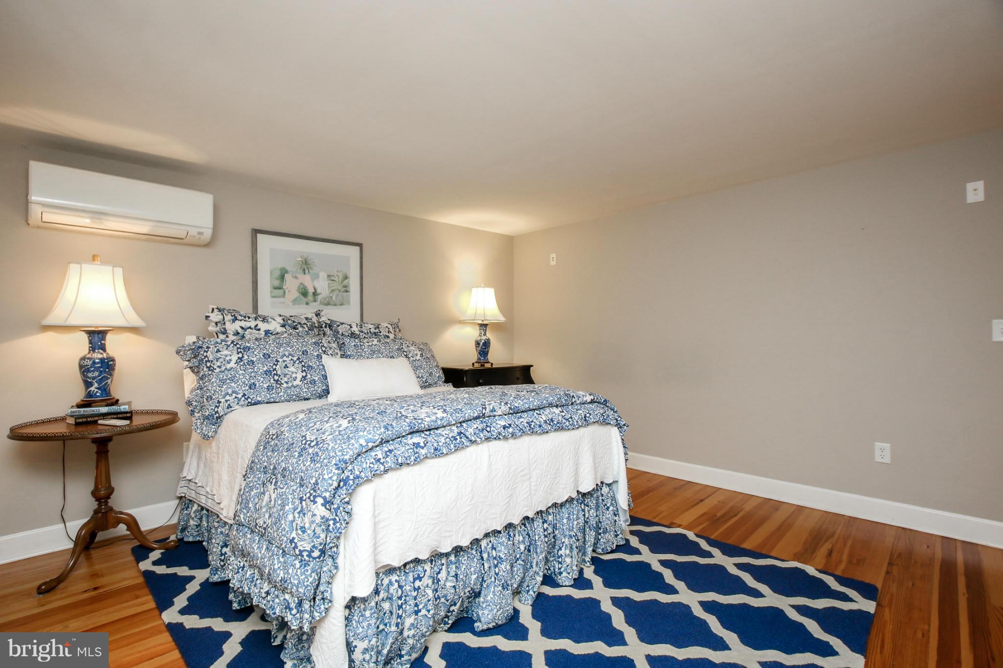 HISTORIC DISTRICT - Residential