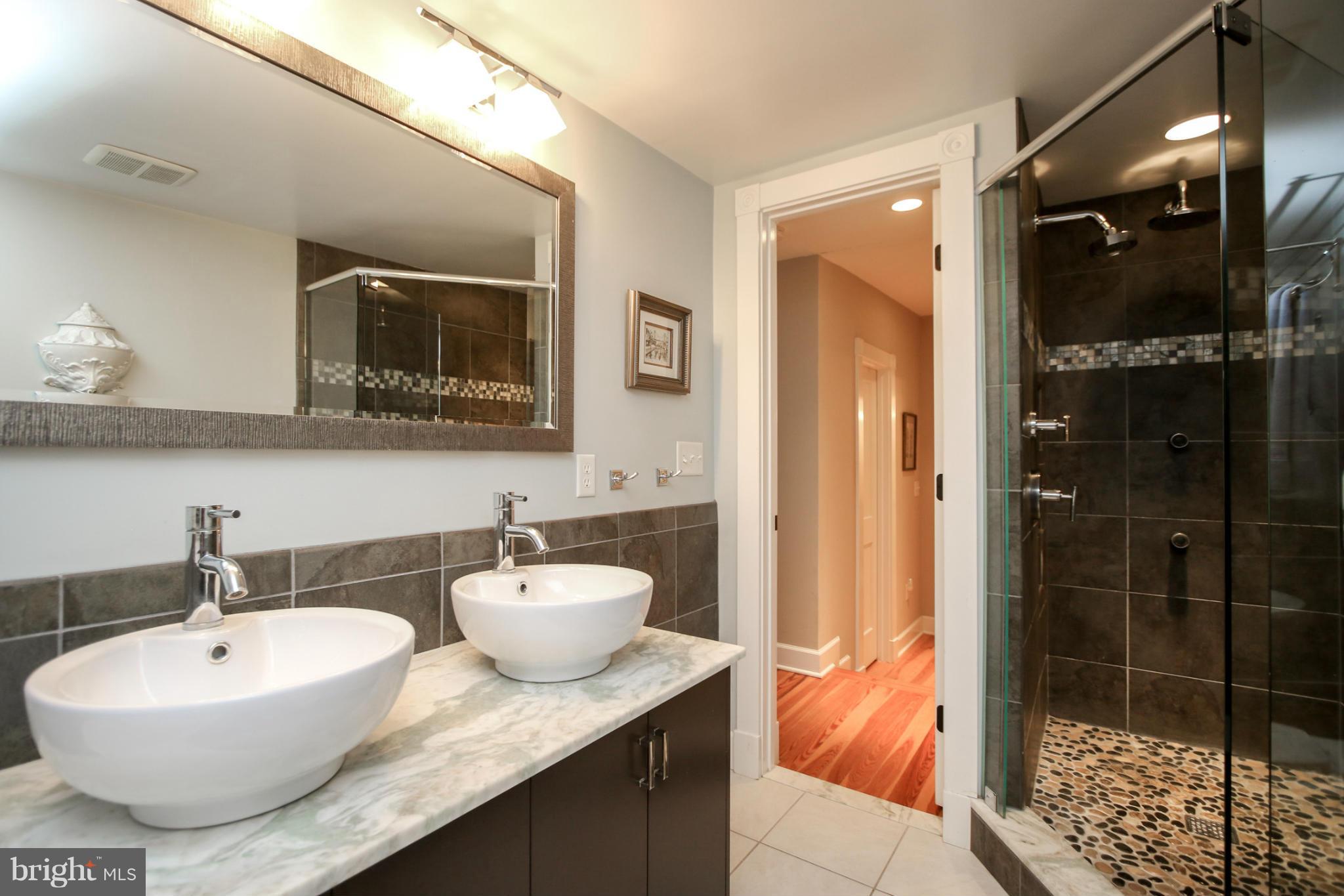 HISTORIC DISTRICT - Residential