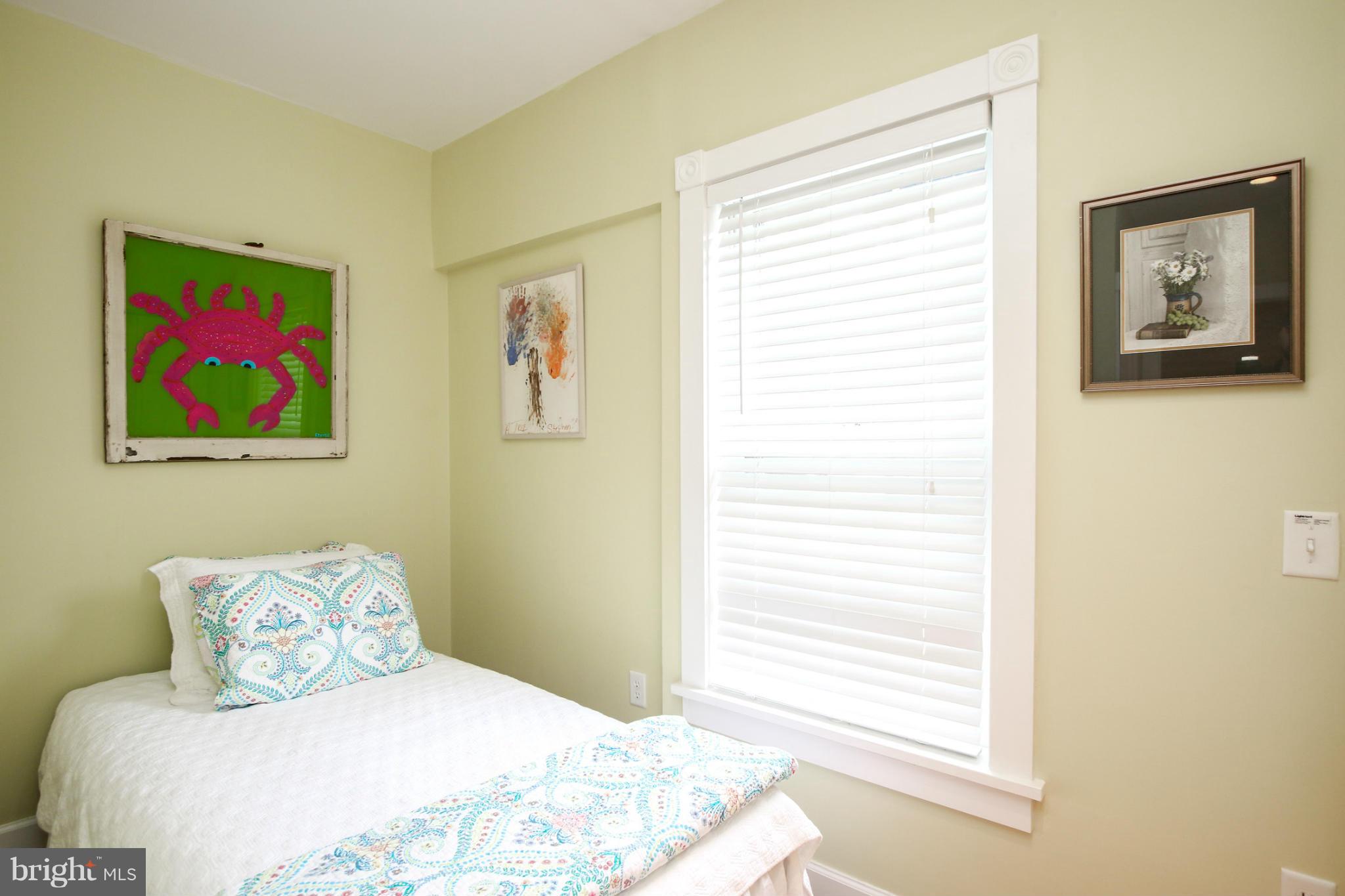 HISTORIC DISTRICT - Residential