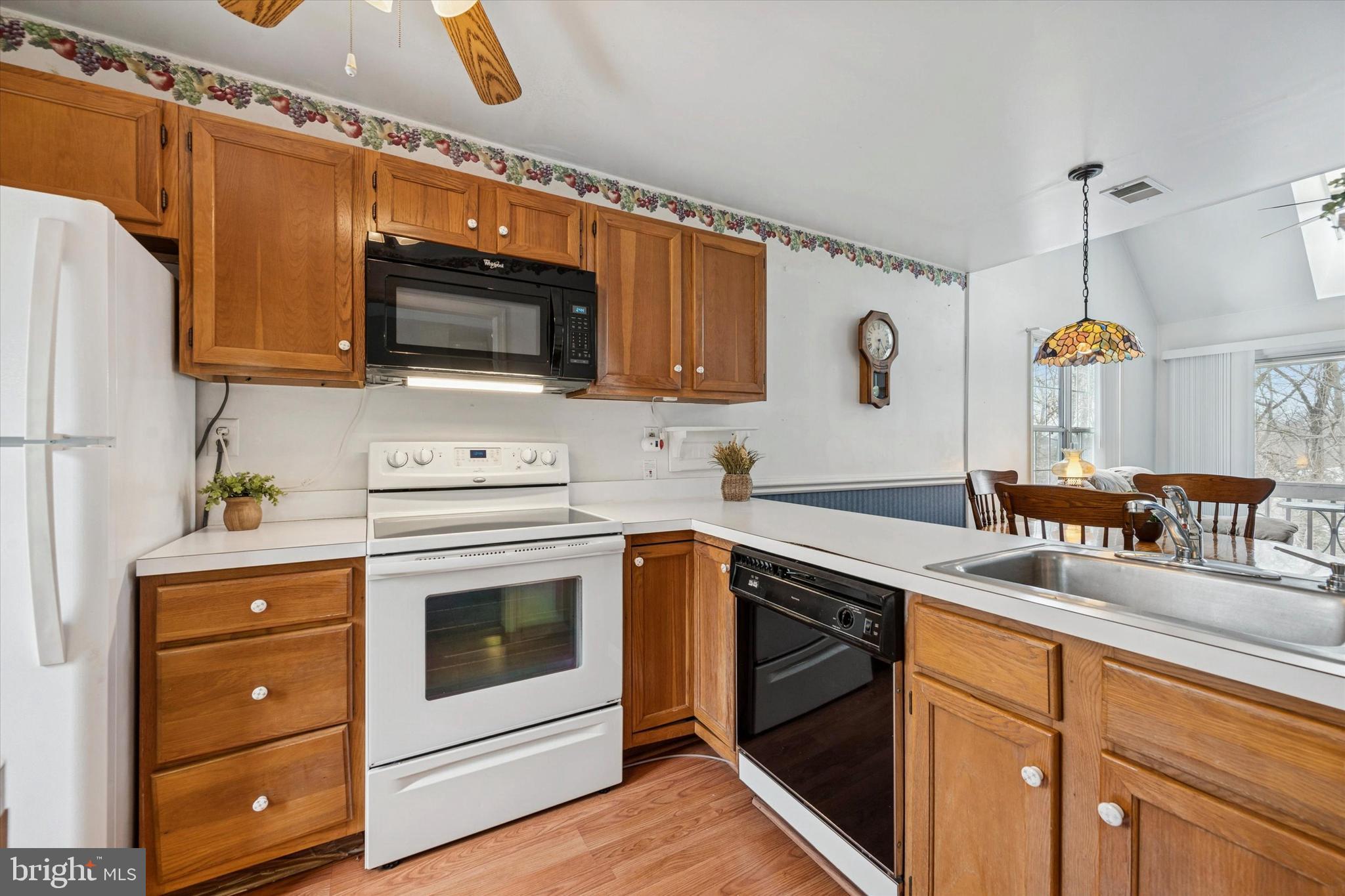 BALLINAHINCH - Residential