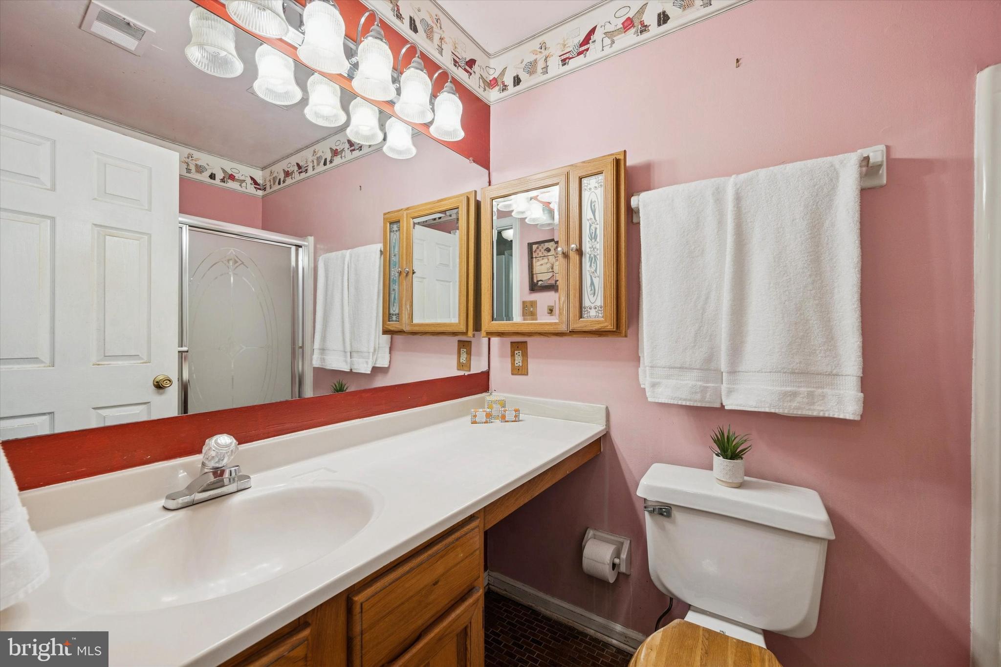 BALLINAHINCH - Residential