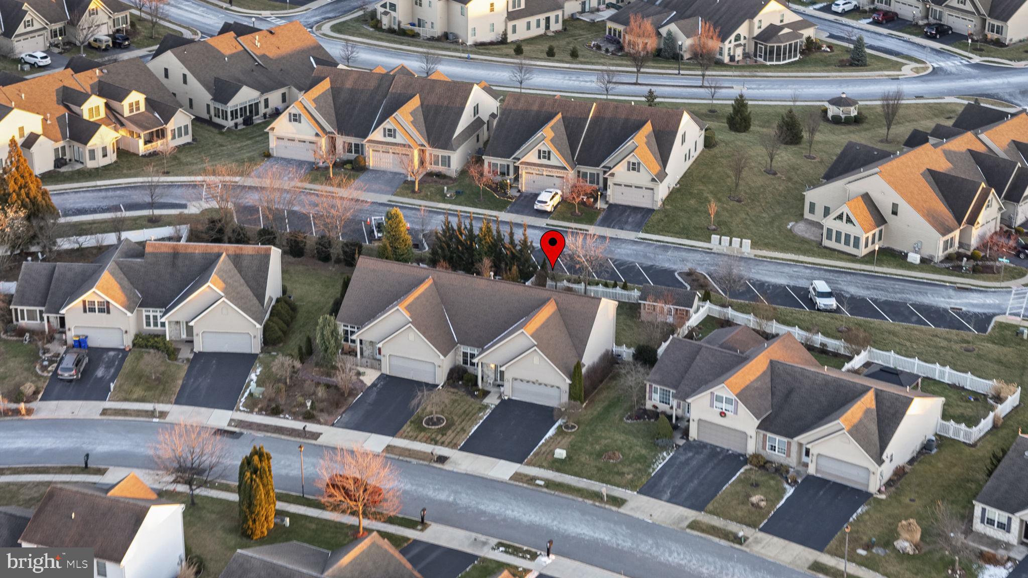 WILLOW CREEK - Residential