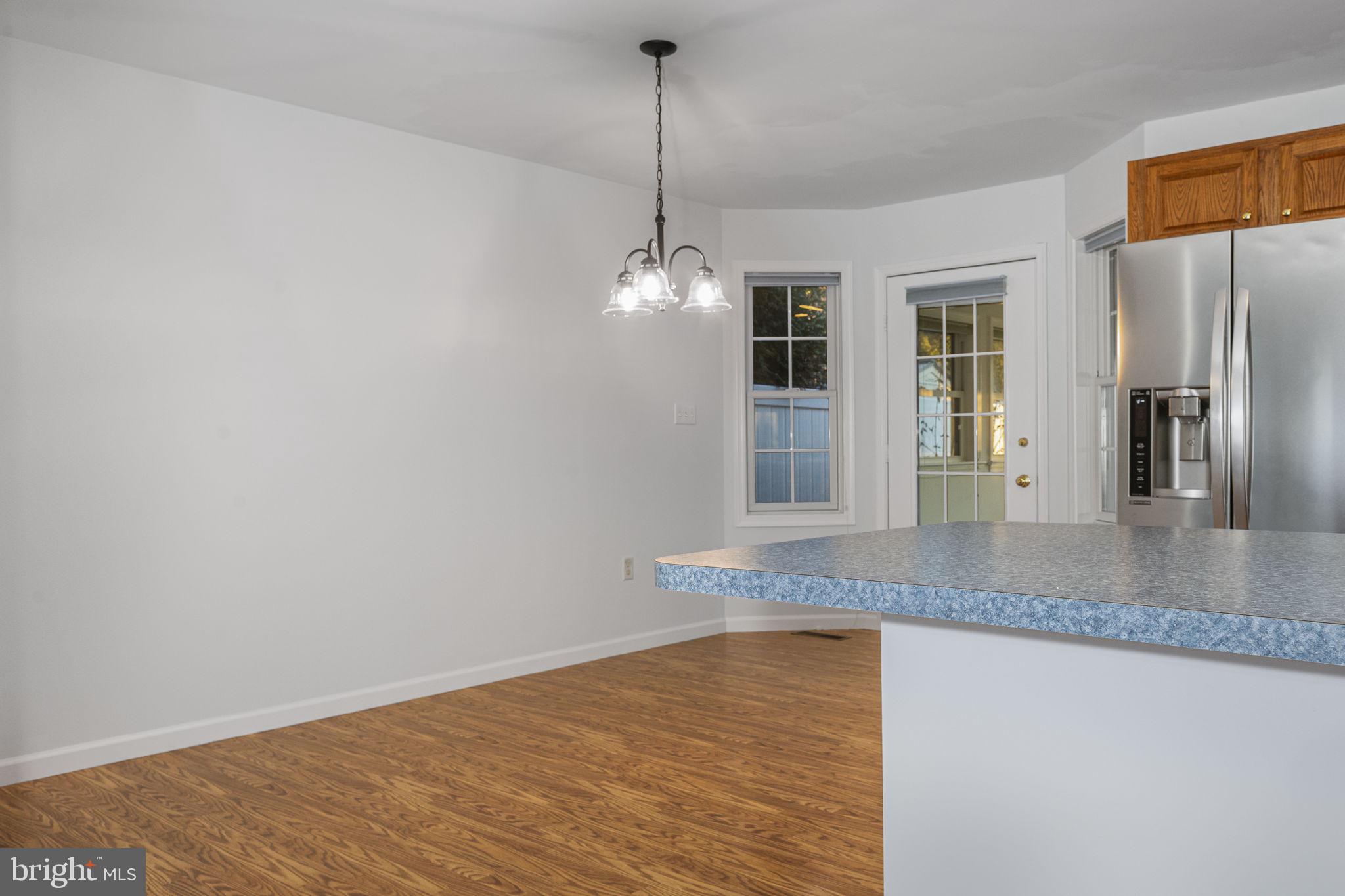 WILLOW CREEK - Residential