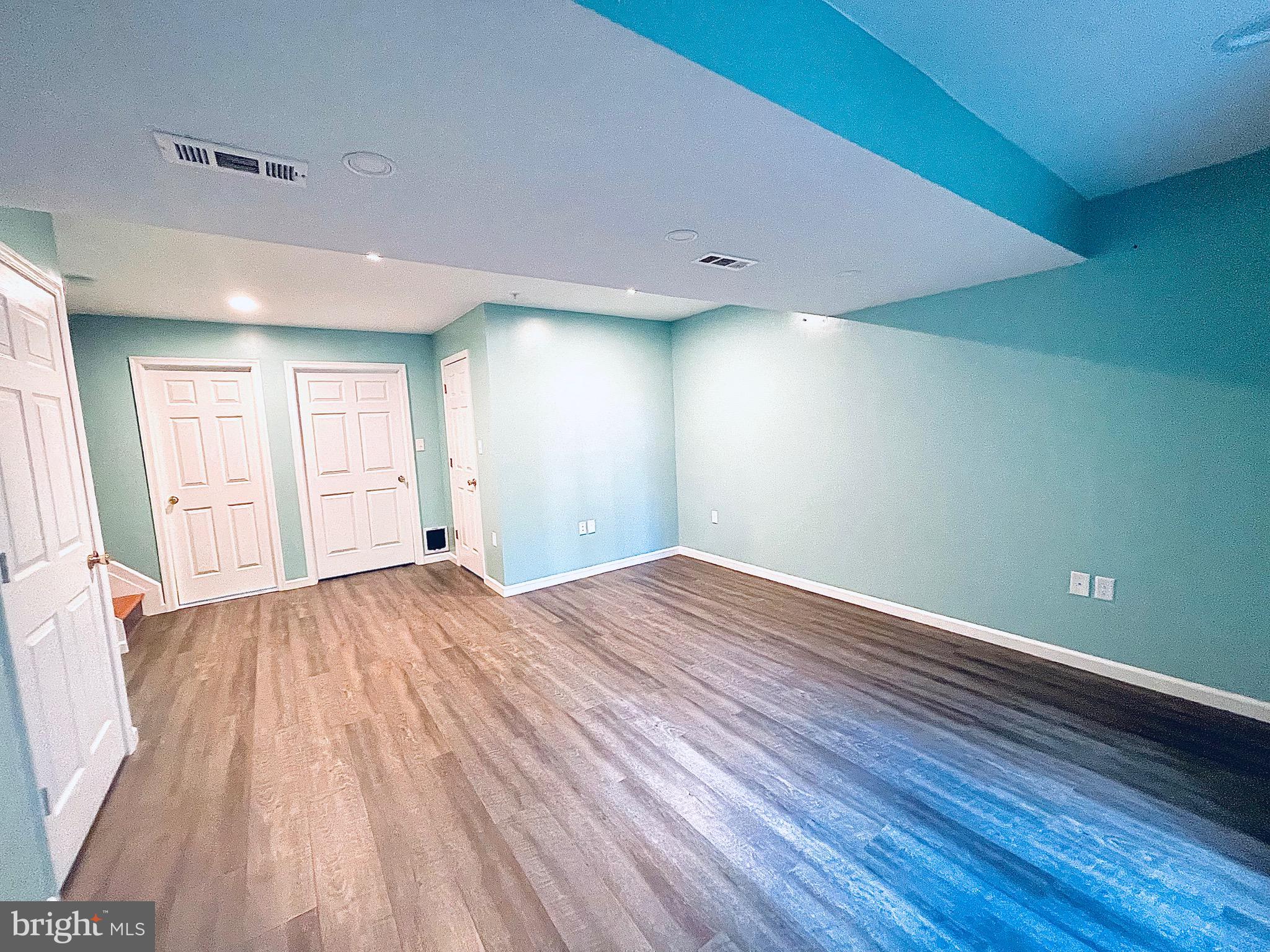 REISTERSTOWN VILLAGE - Residential Lease