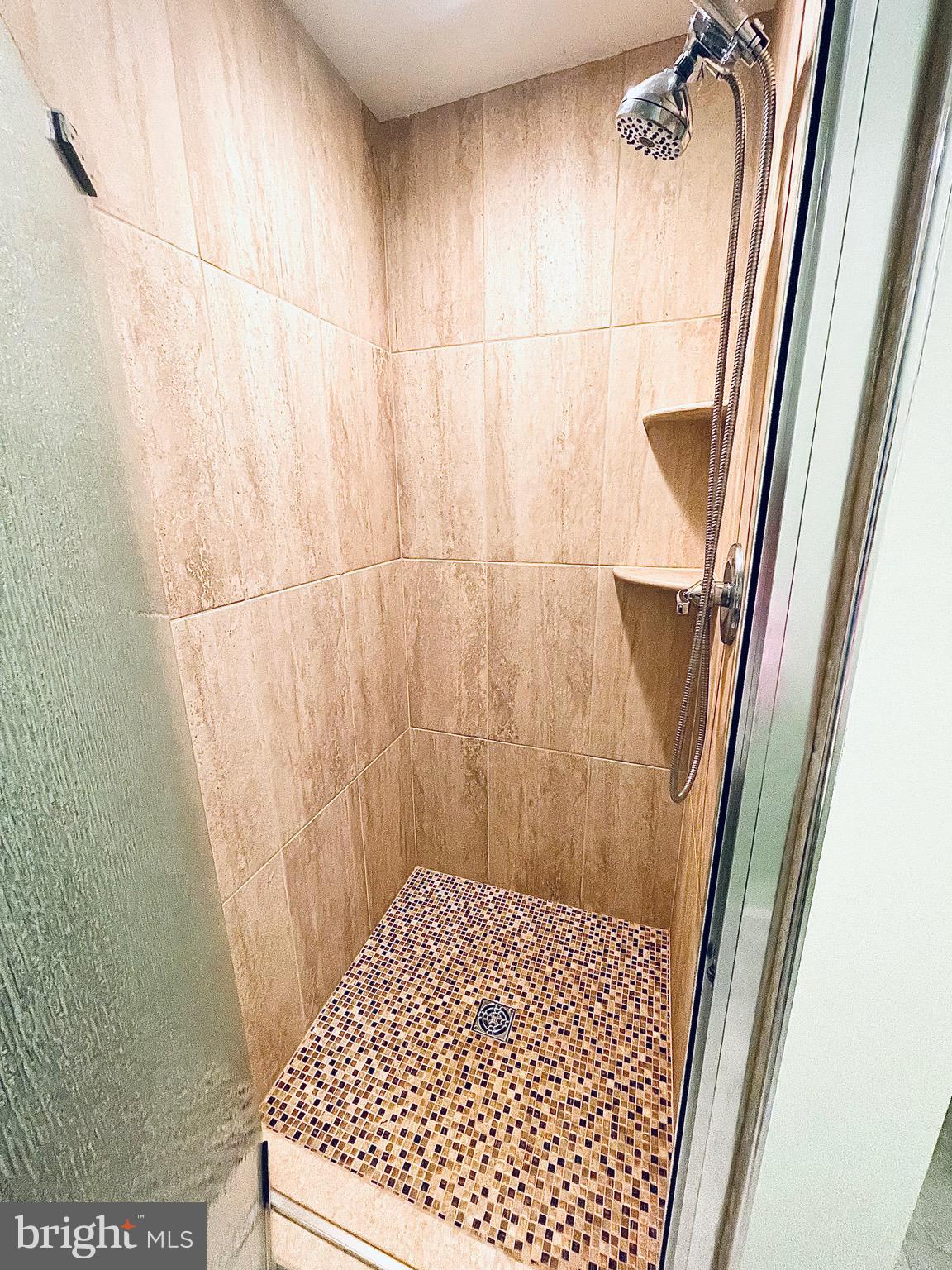 REISTERSTOWN VILLAGE - Residential Lease