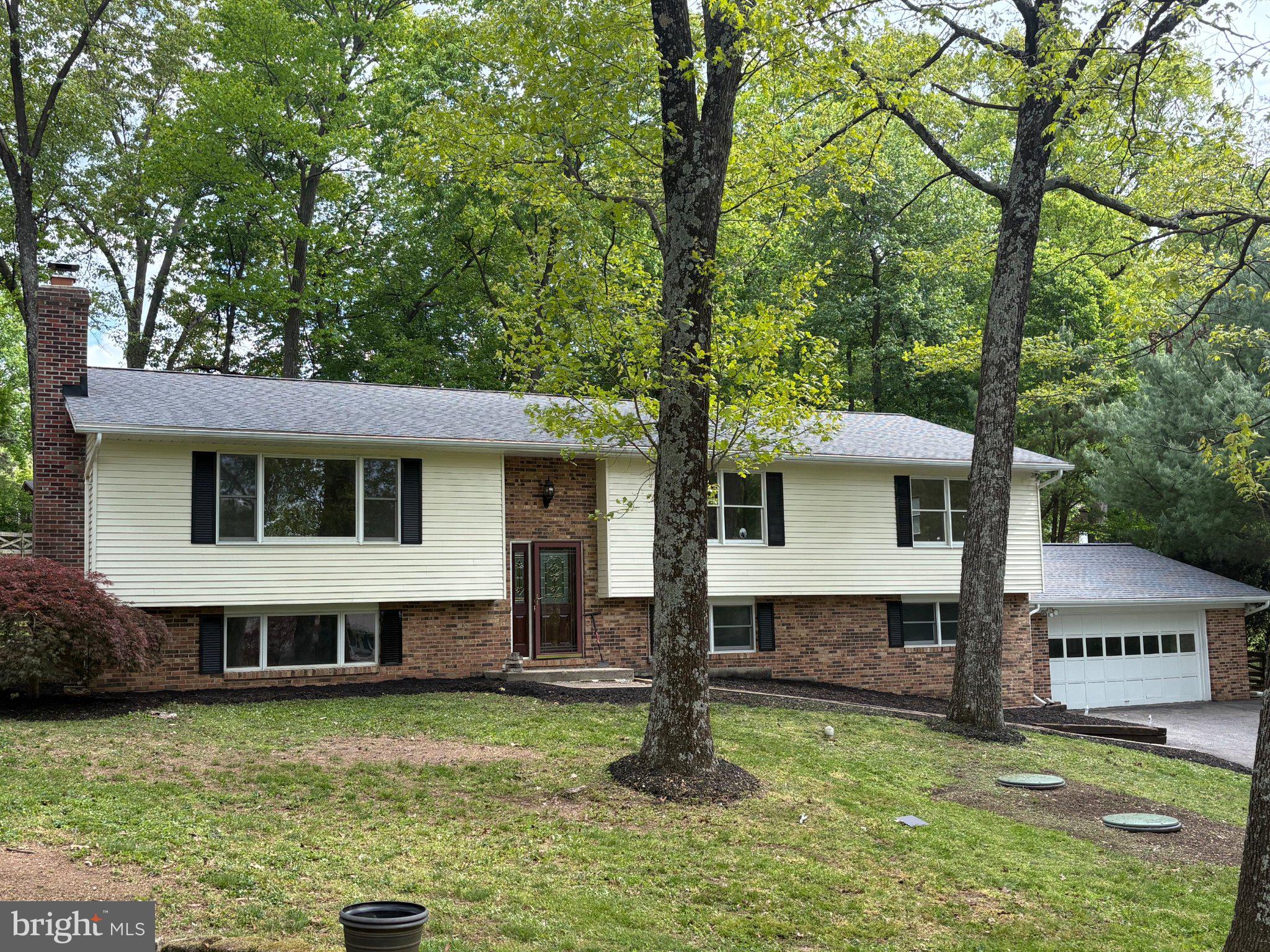 CARROLL ESTATES - Residential