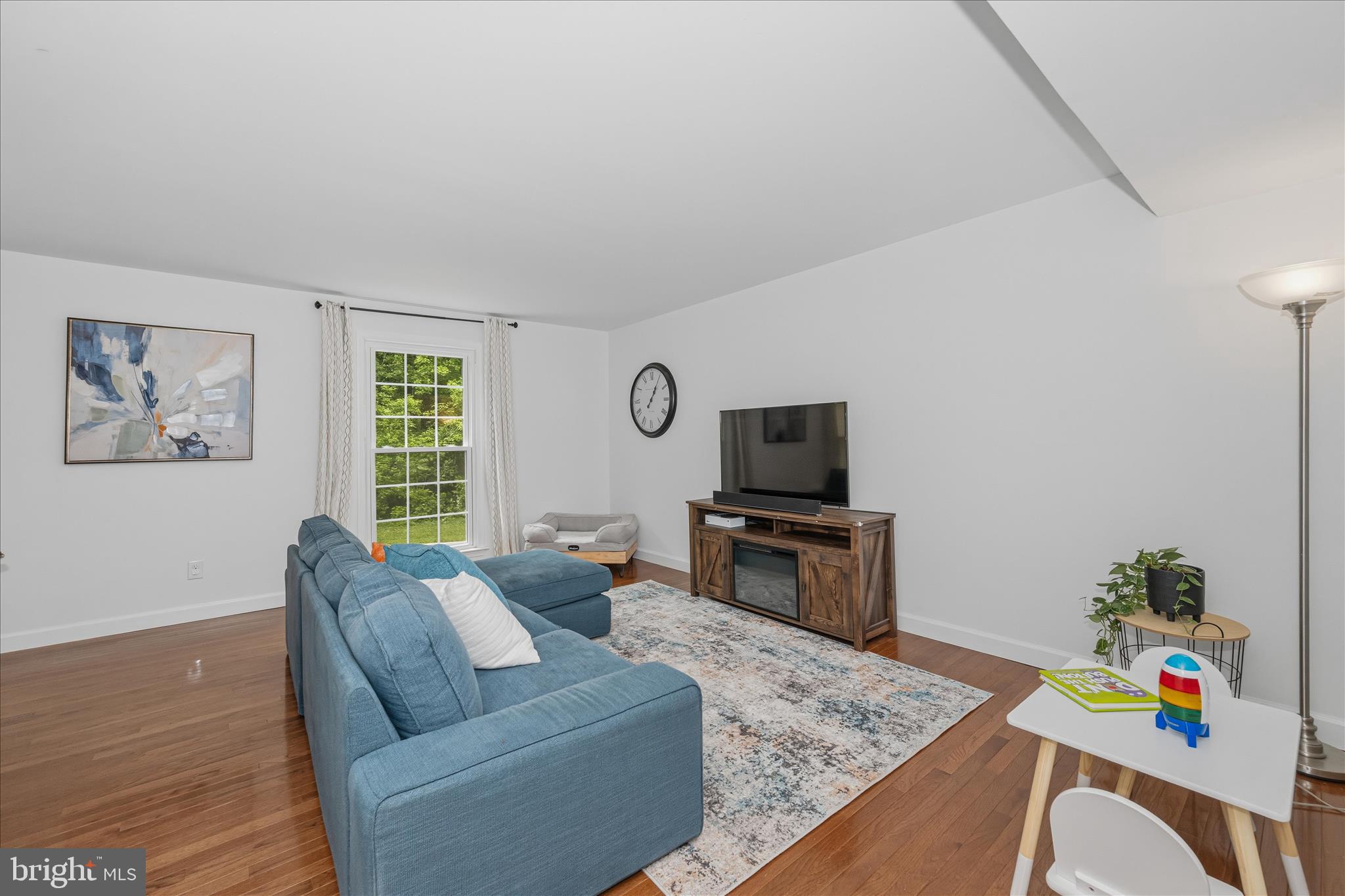 12 GOODPORT LANE