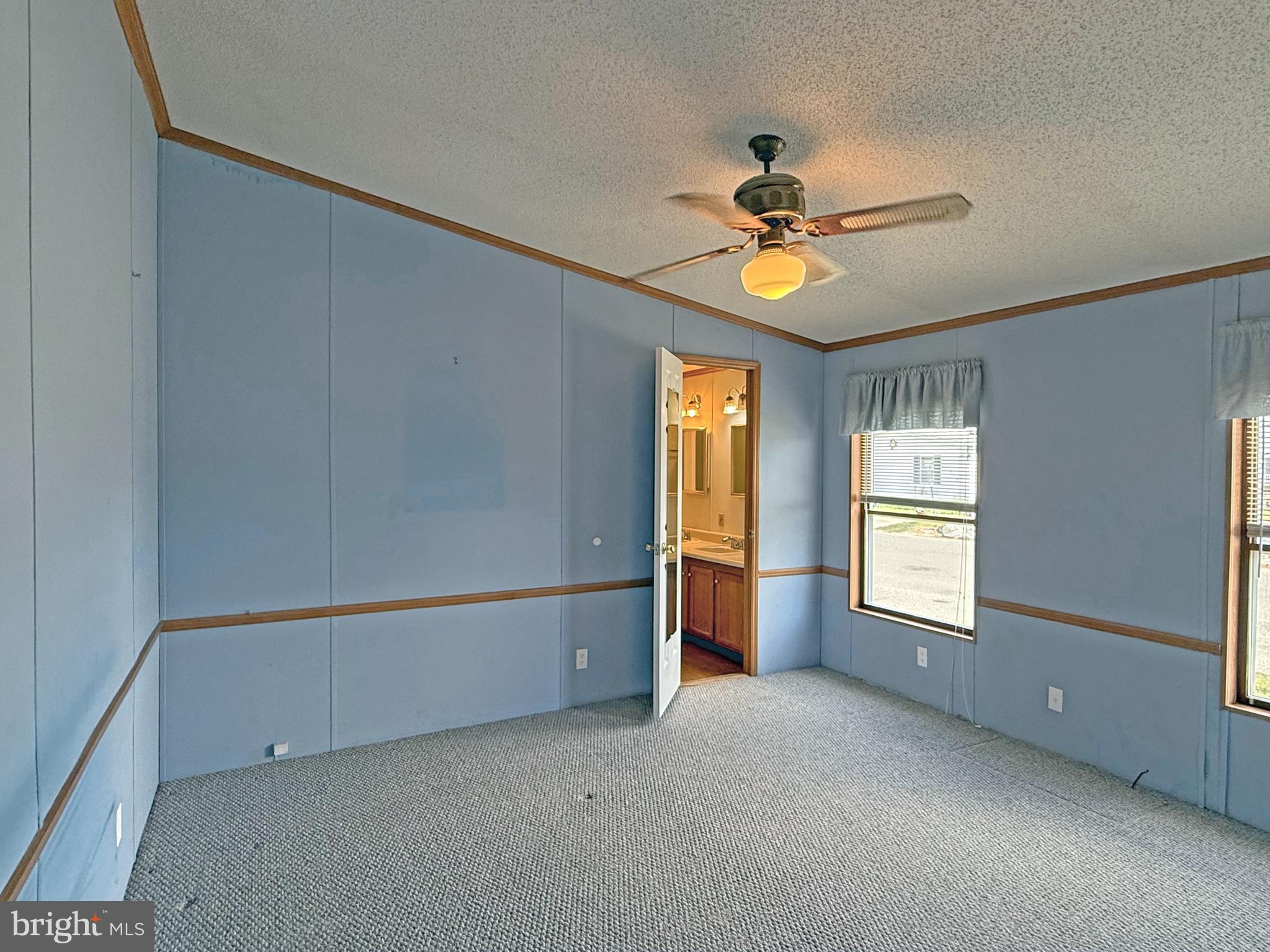 MARINERS COVE - Residential