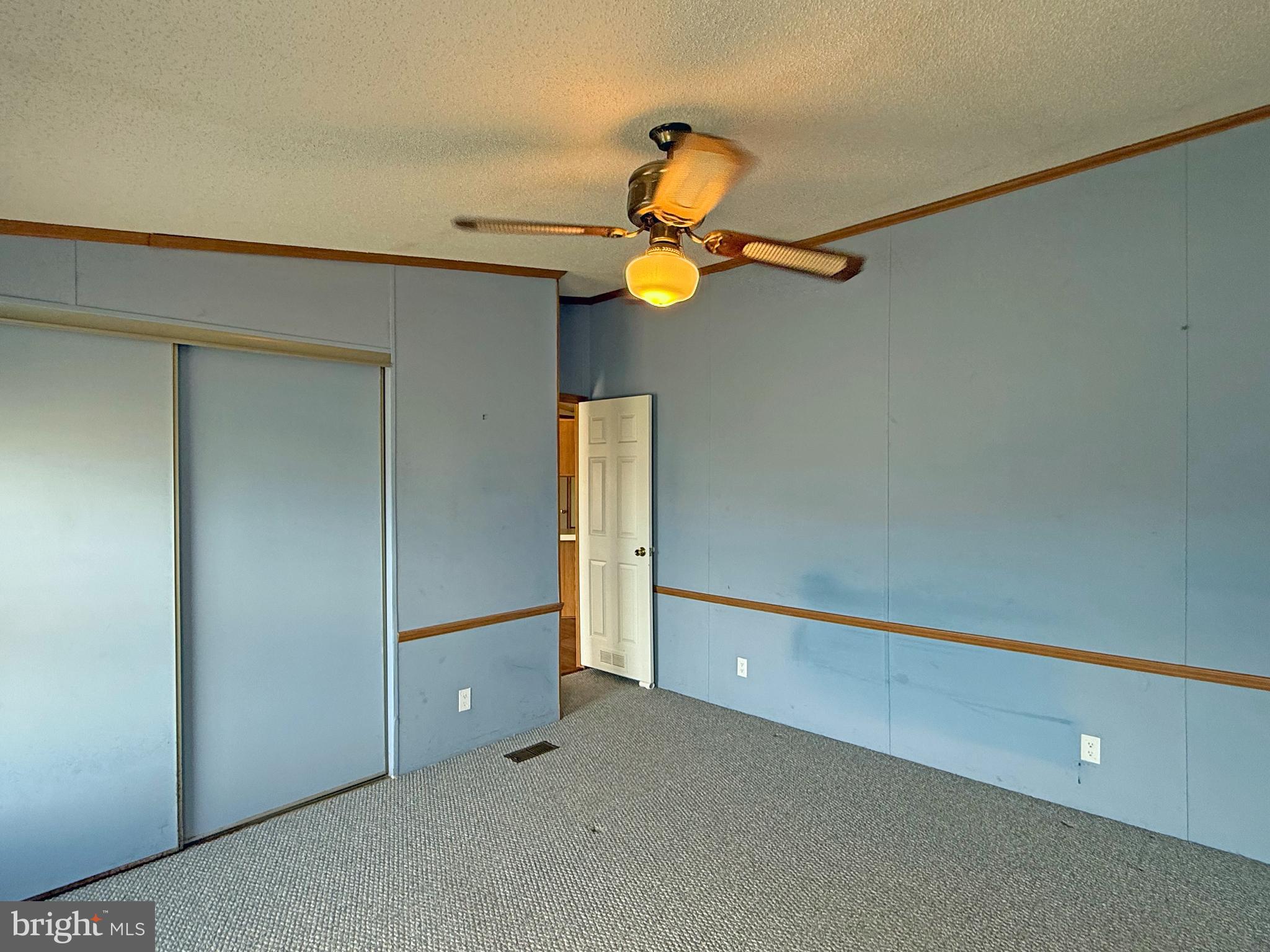 MARINERS COVE - Residential