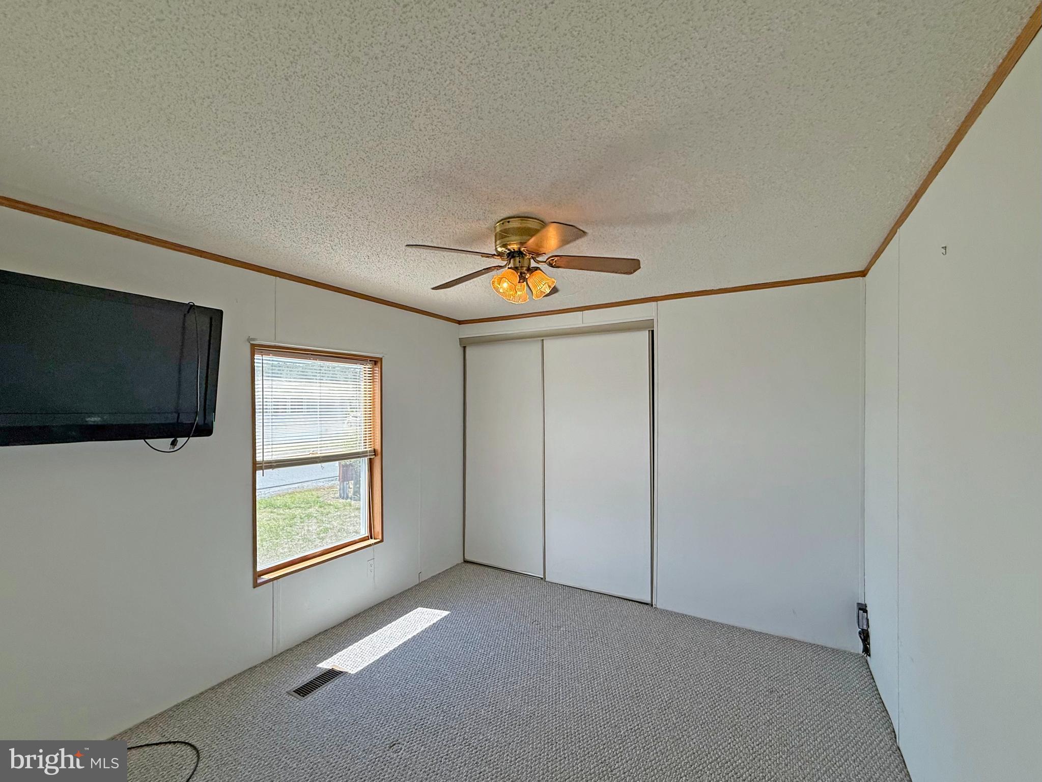 MARINERS COVE - Residential