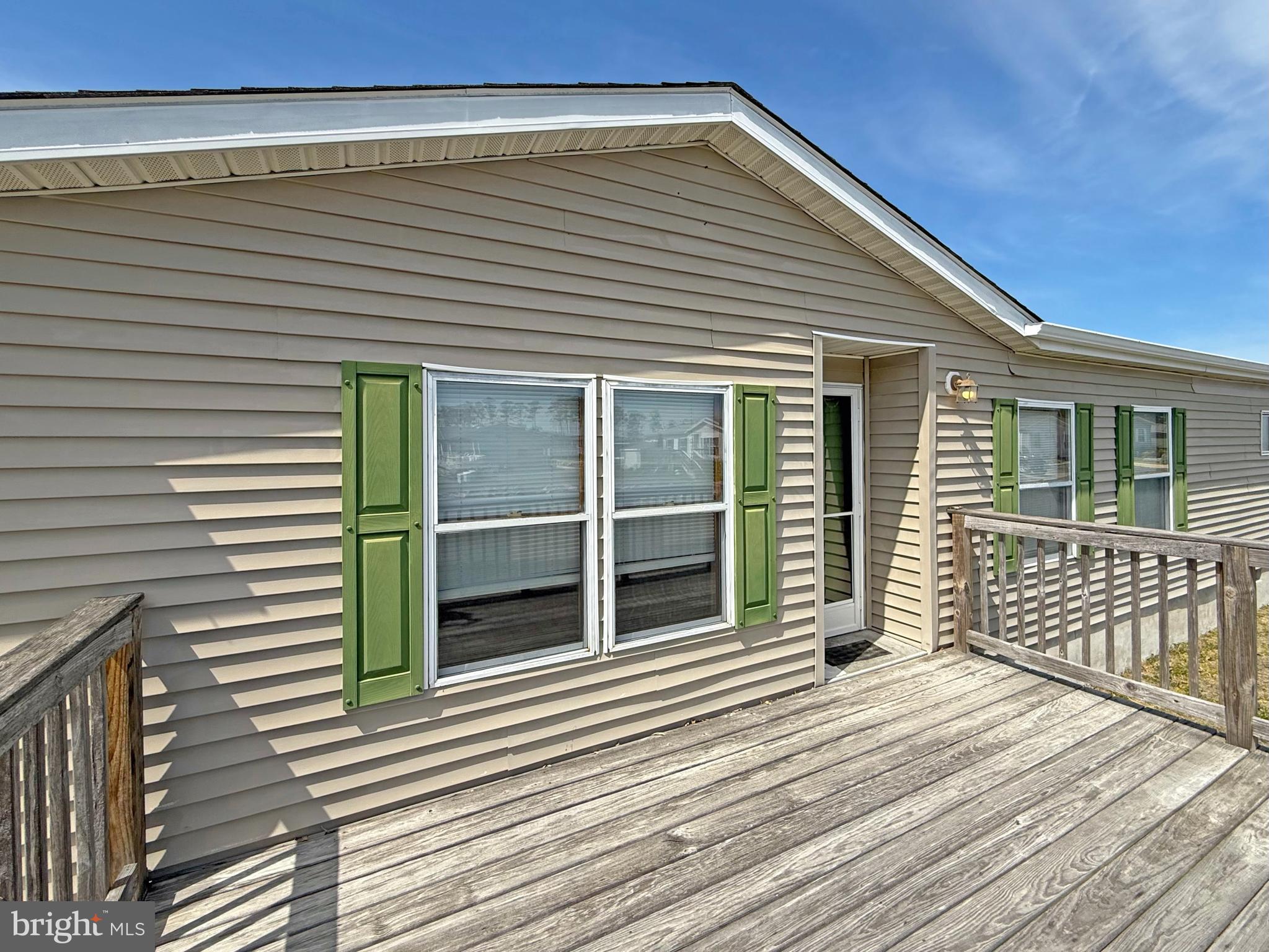MARINERS COVE - Residential