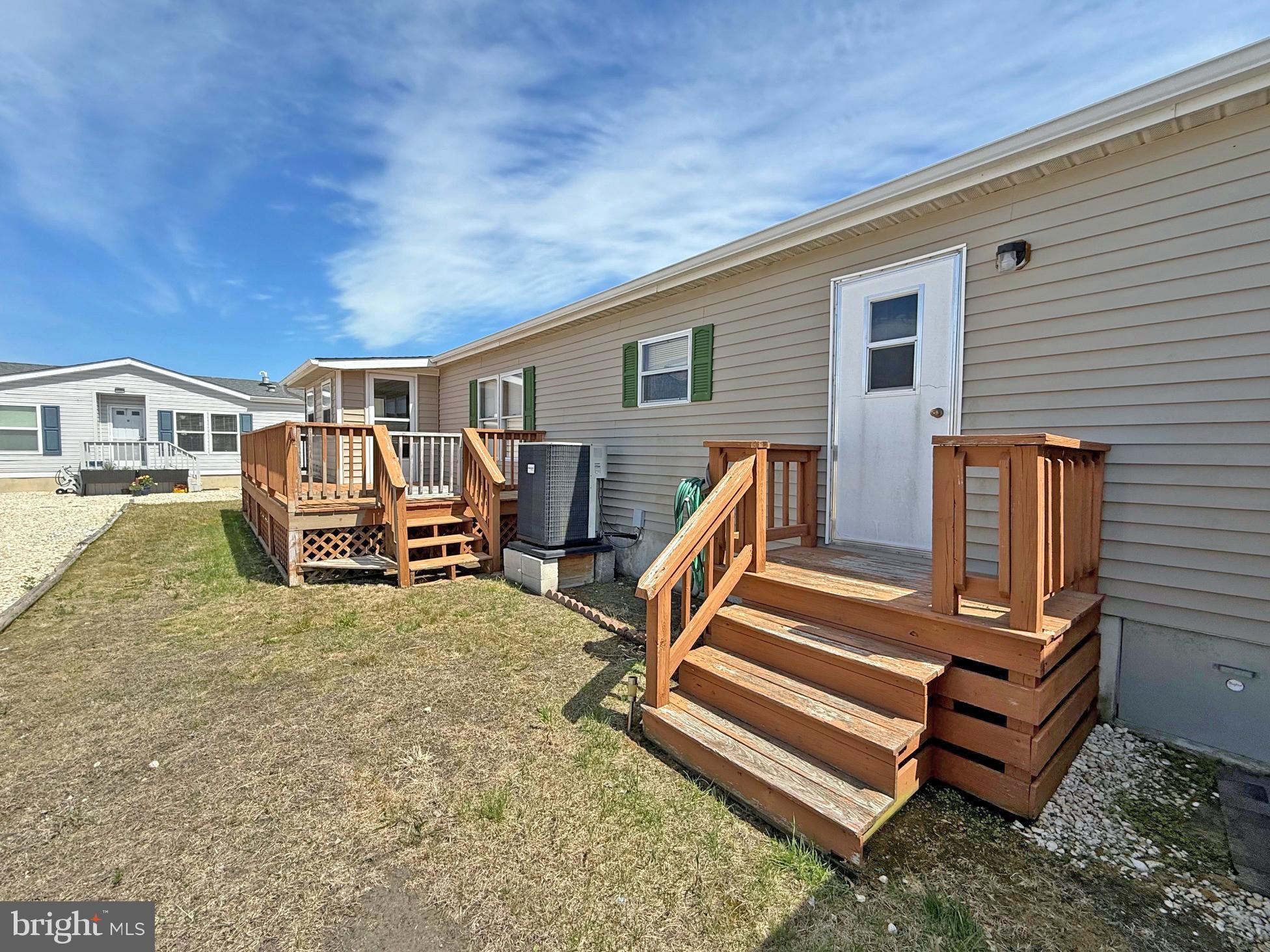 MARINERS COVE - Residential
