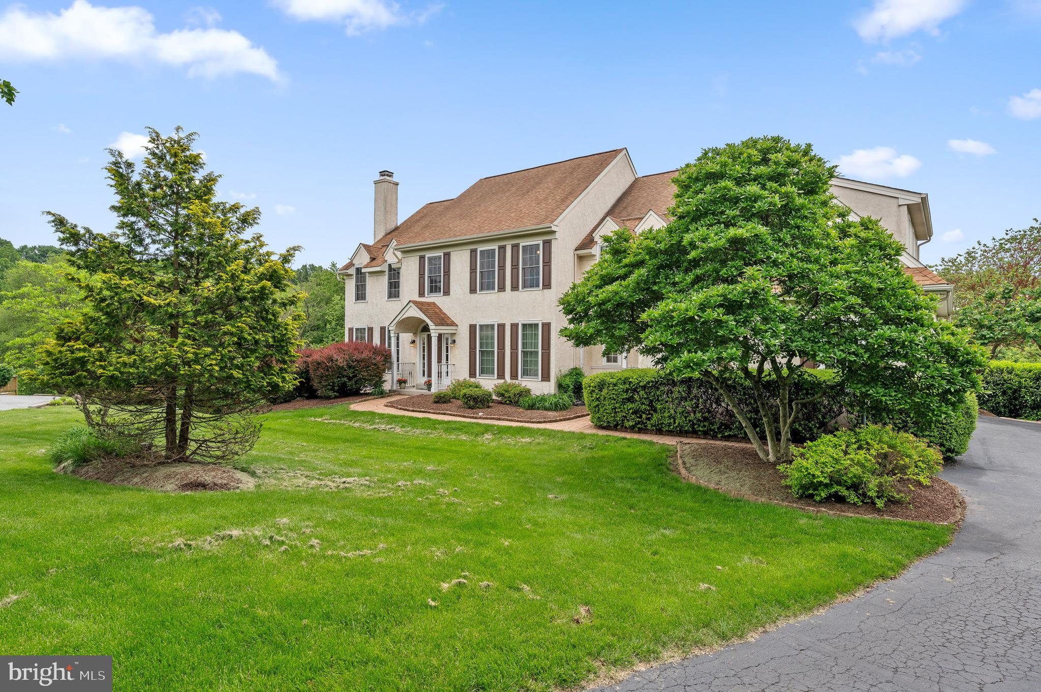 22 GREGORY LANE