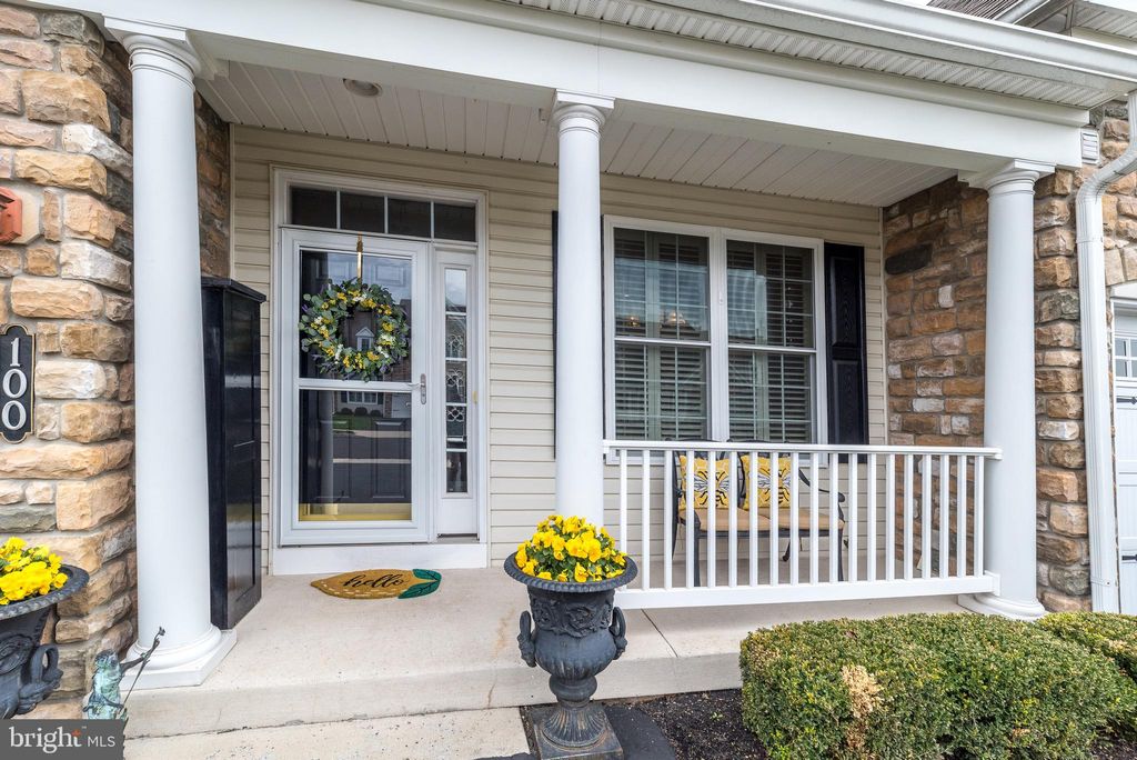 Photo of 100 Reagan Drive, SELLERSVILLE, PA 18960 (MLS # PABU2117090)